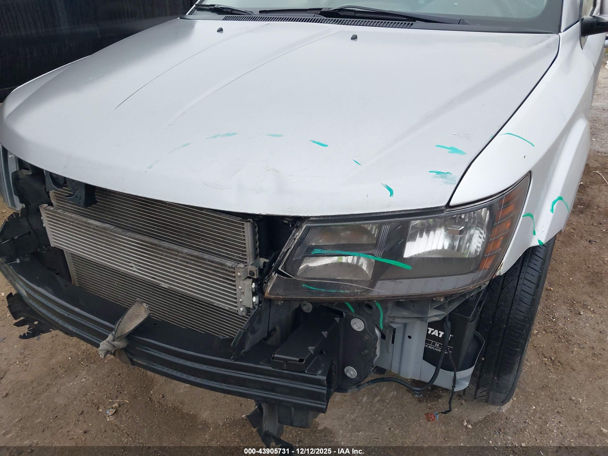 DODGE JOURNEY image 6