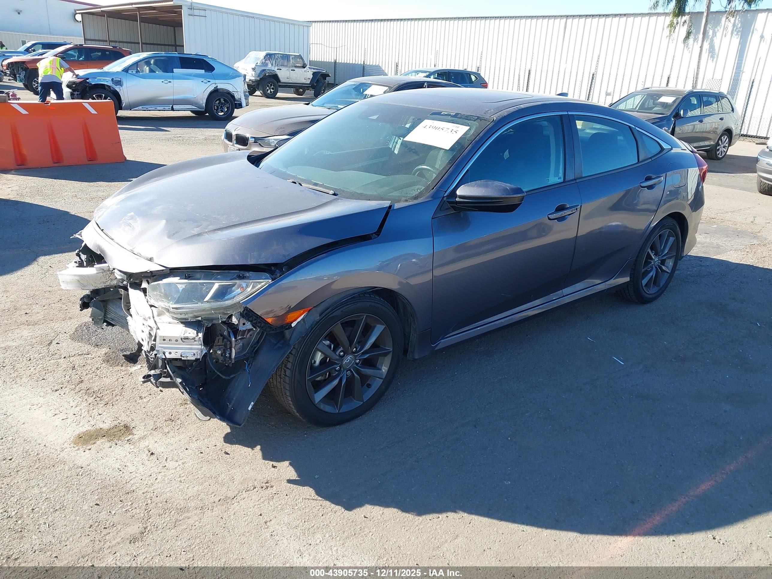 HONDA CIVIC image 2