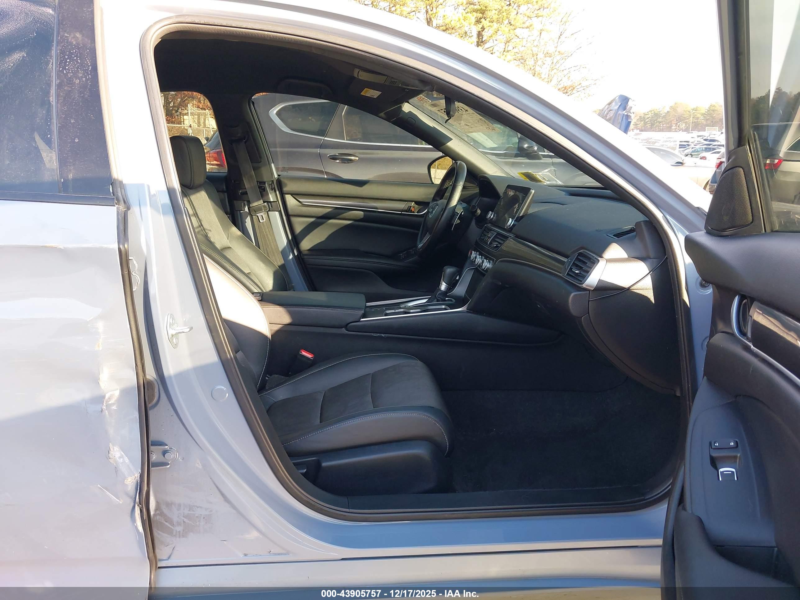 HONDA ACCORD image 5