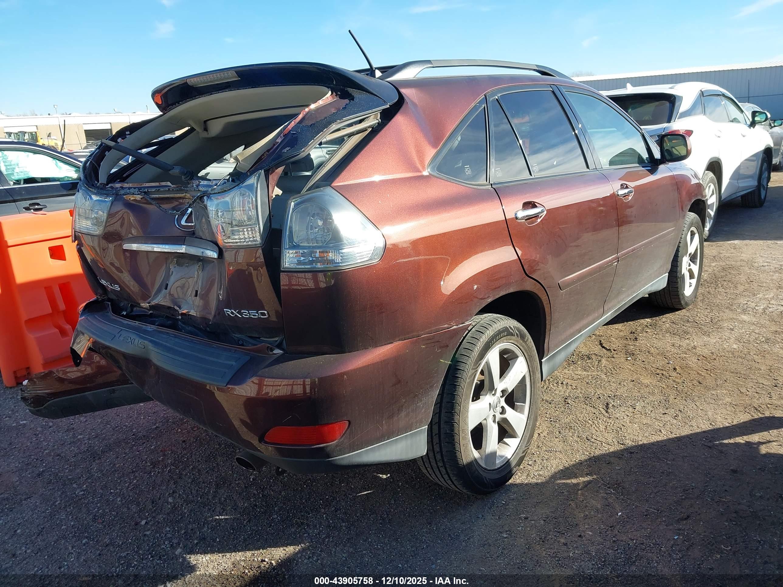LEXUS RX image 4