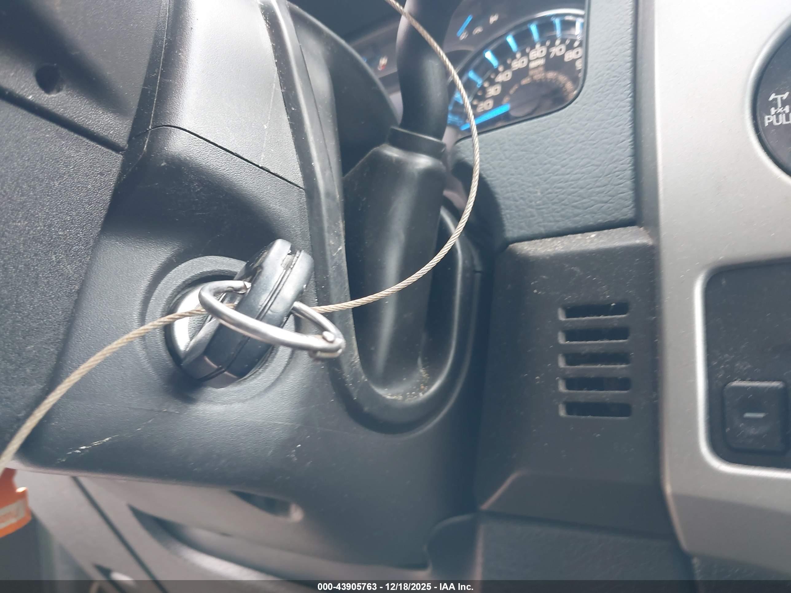 FORD F-150 image 11