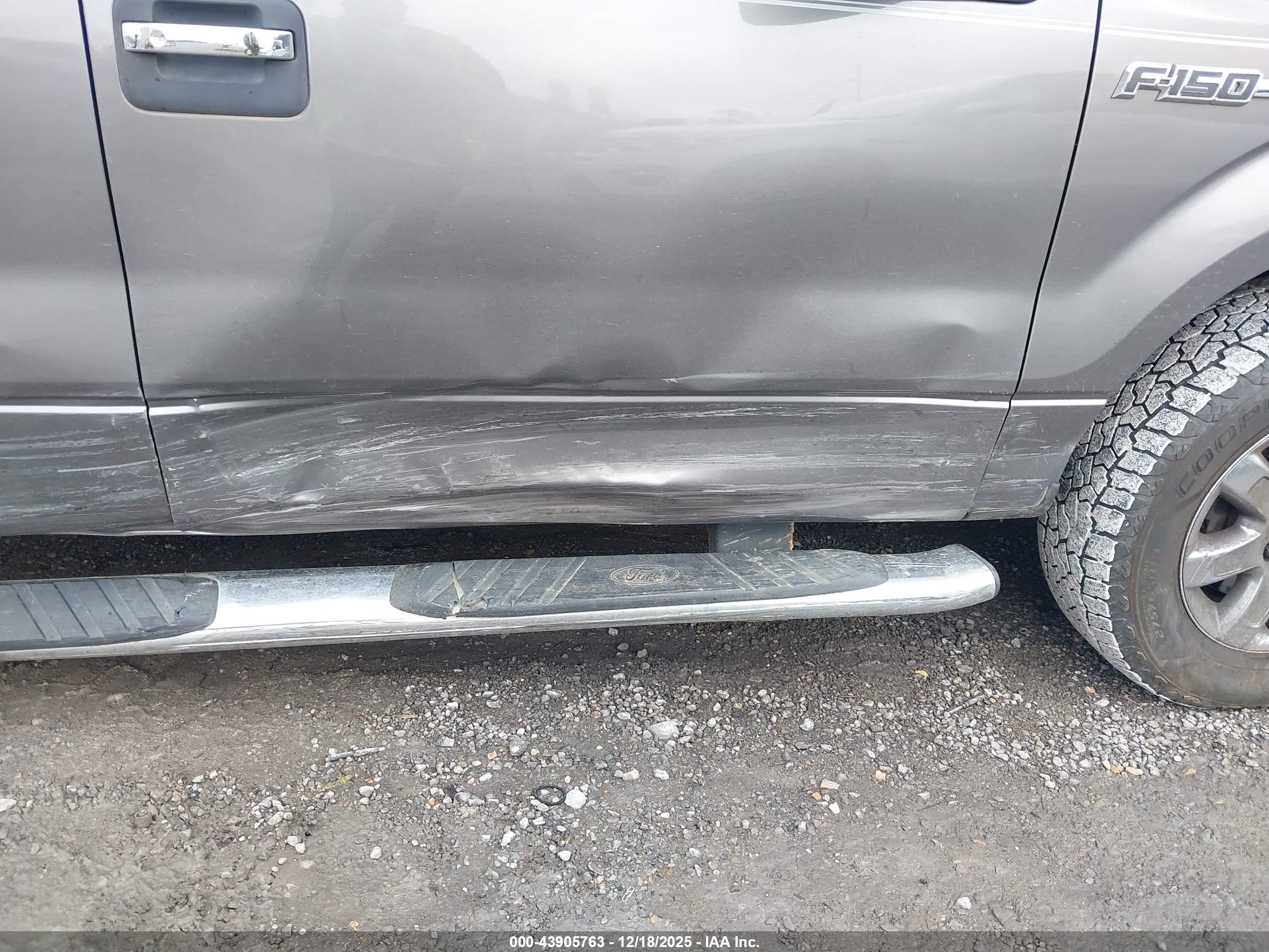 FORD F-150 image 6