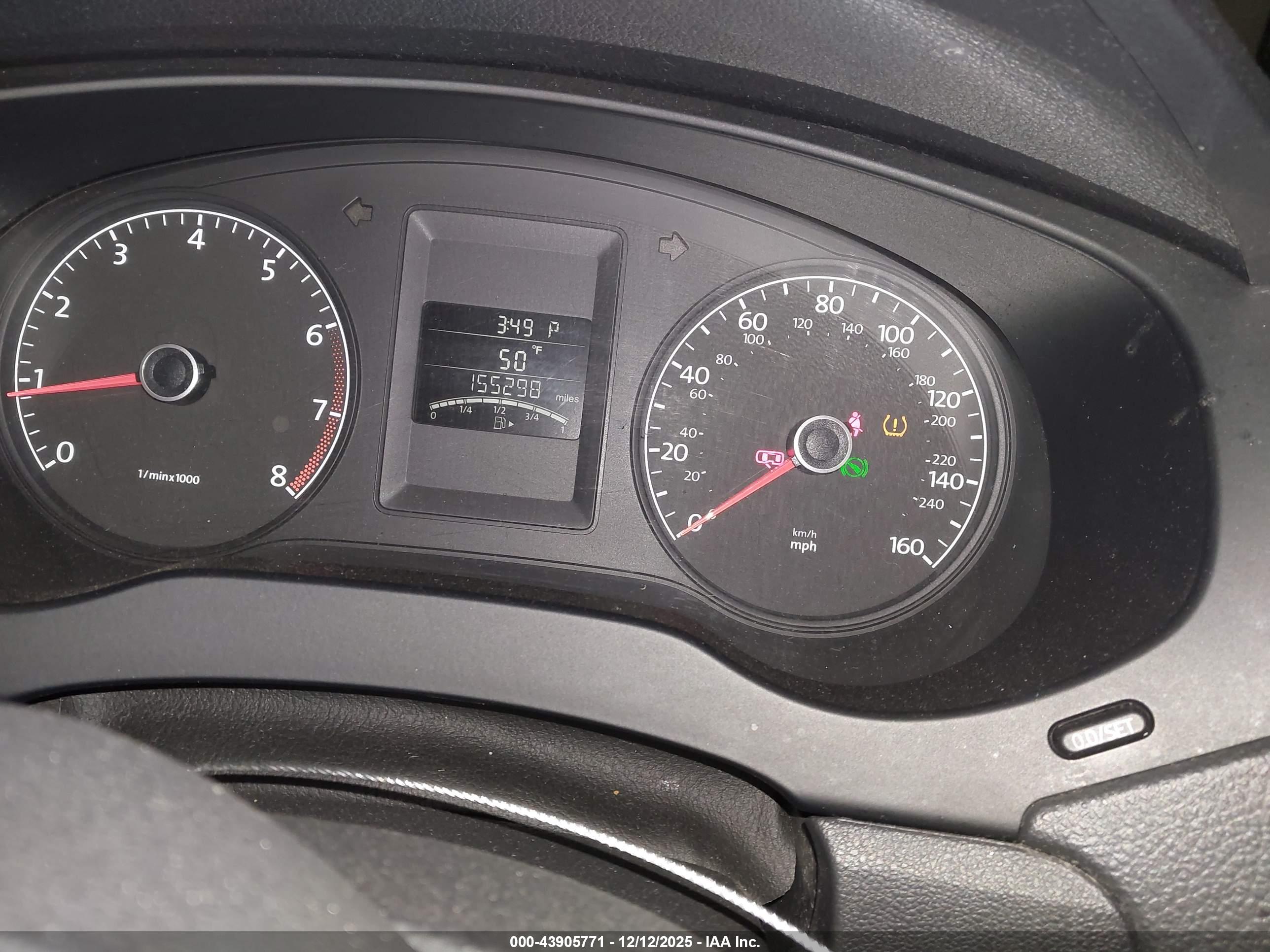 VOLKSWAGEN JETTA image 7