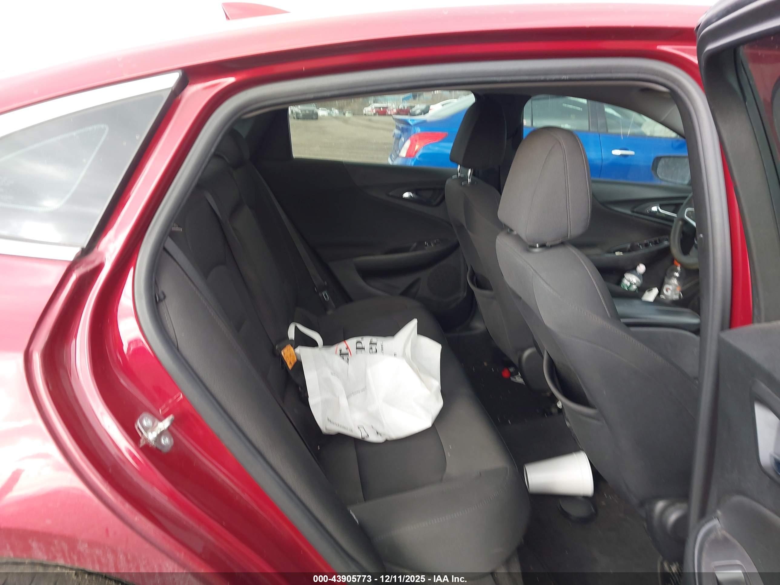 CHEVROLET MALIBU image 8