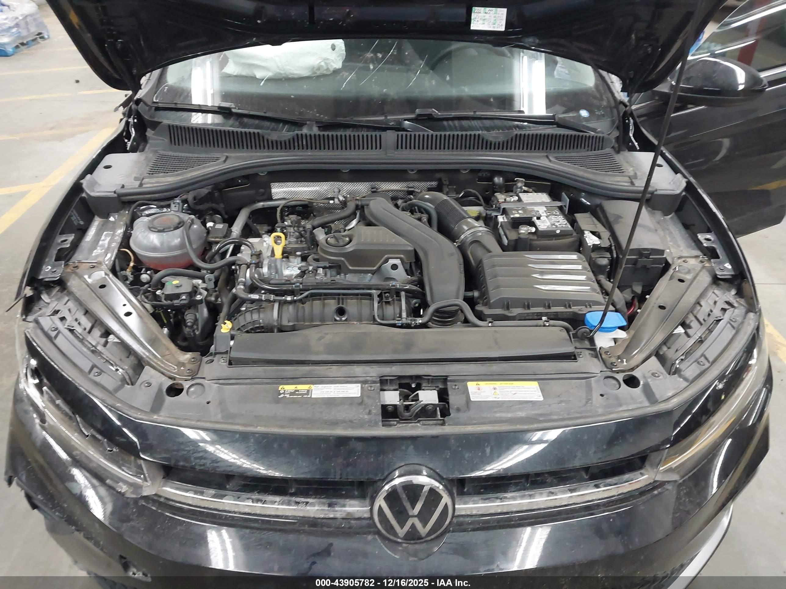 VOLKSWAGEN JETTA image 10