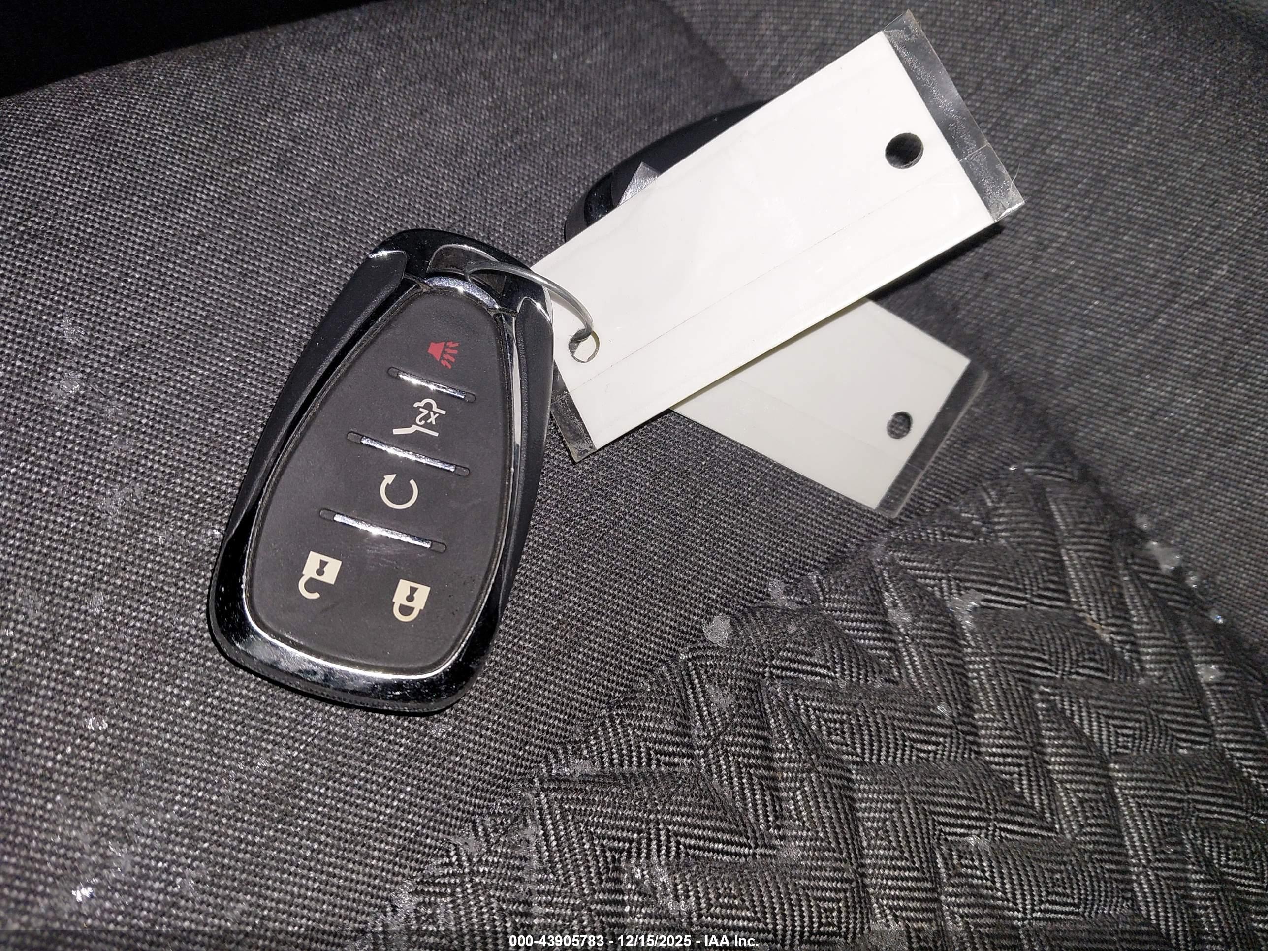CHEVROLET EQUINOX image 11
