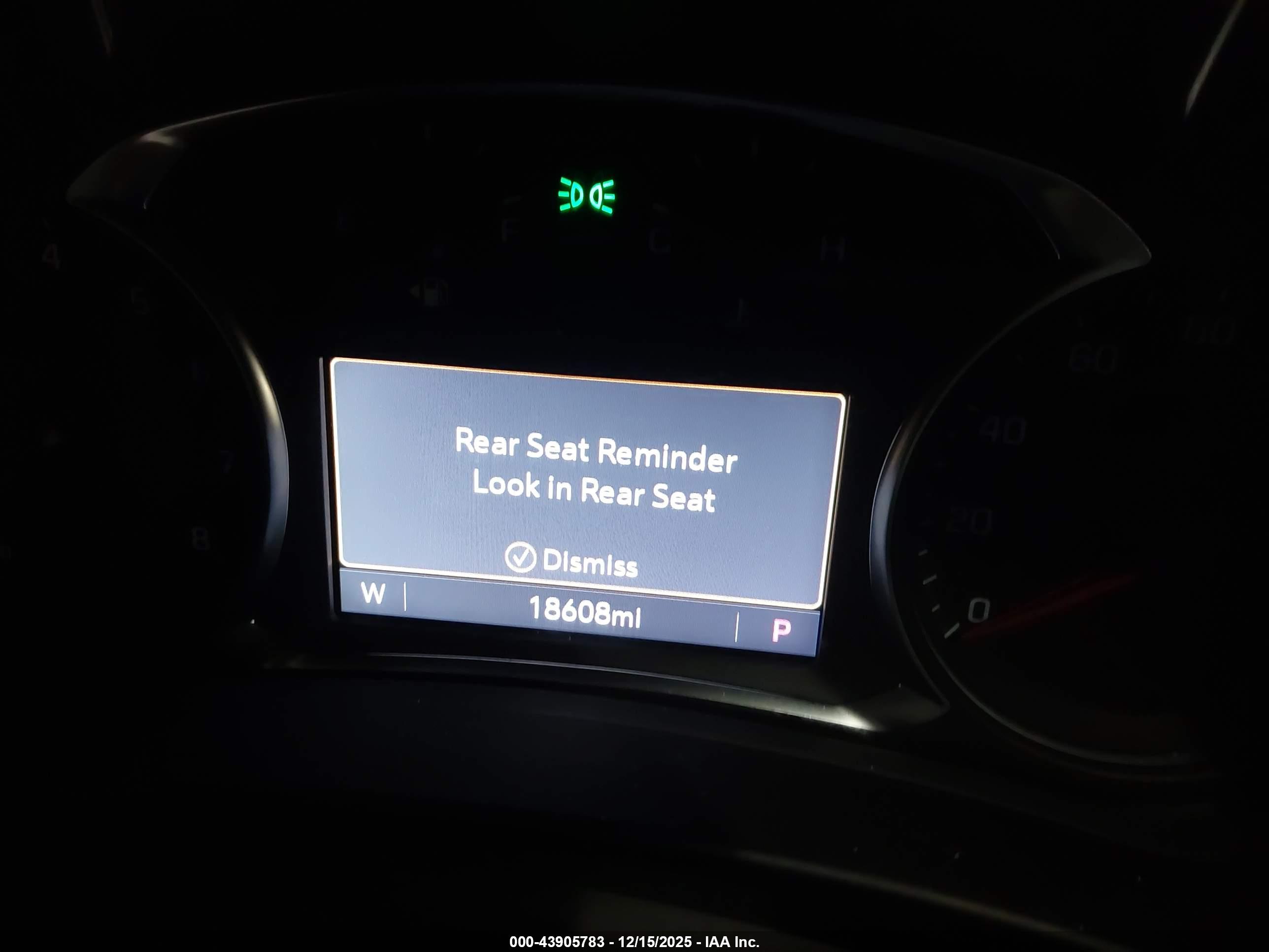 CHEVROLET EQUINOX image 7