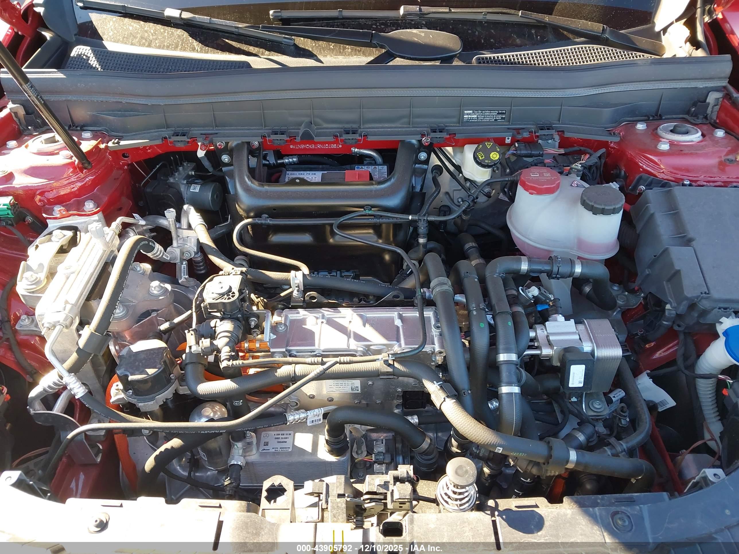 MERCEDES-BENZ EQB image 10
