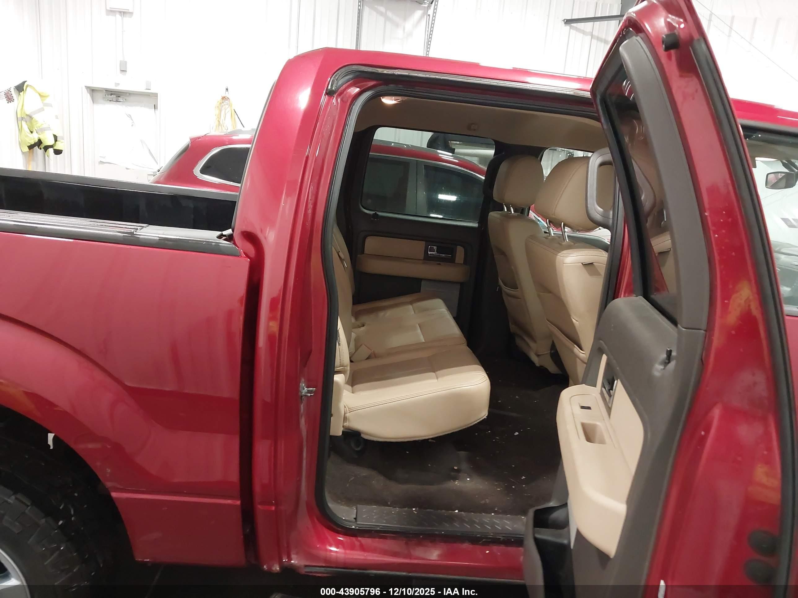 FORD F-150 image 8