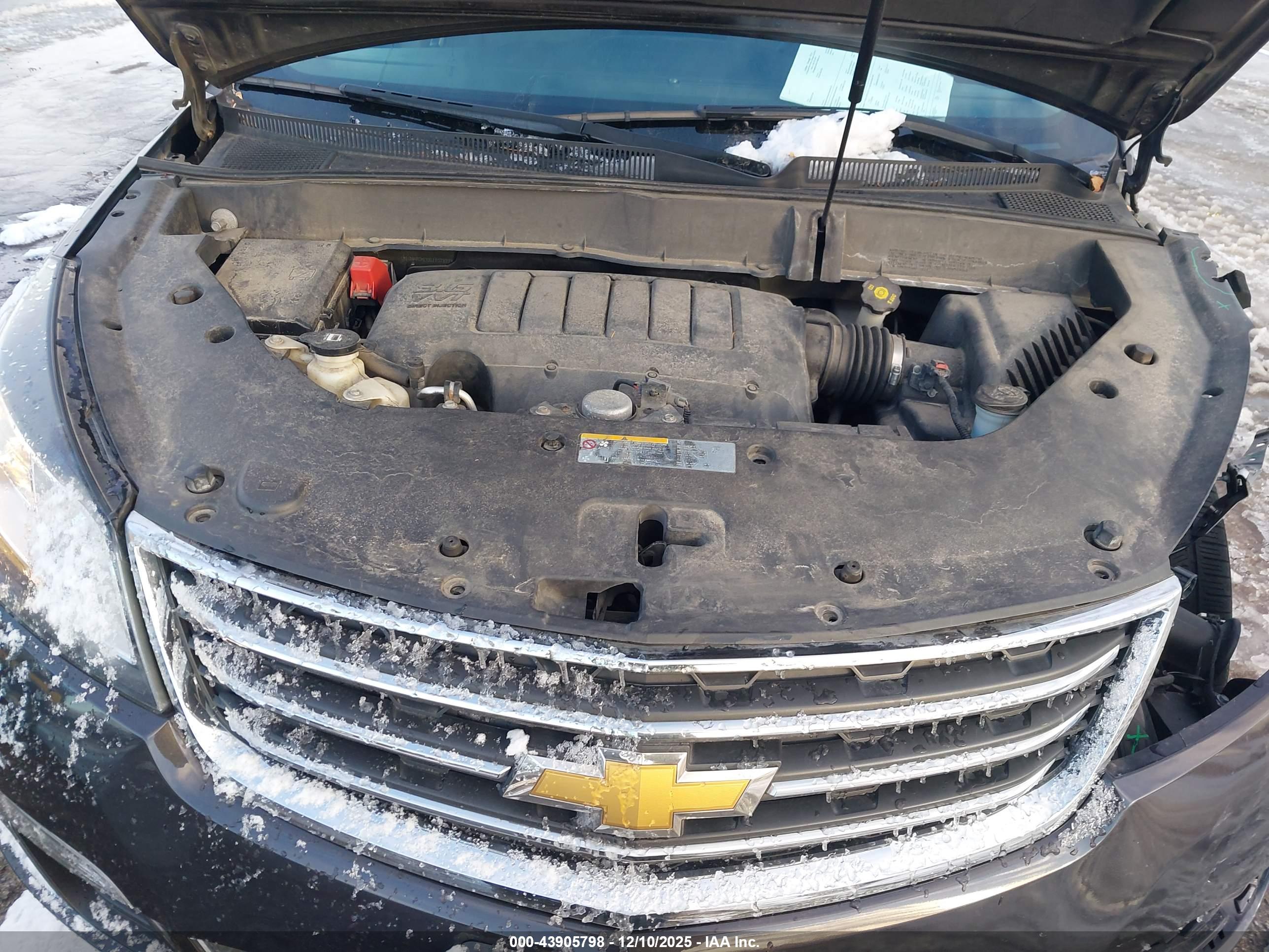 CHEVROLET TRAVERSE image 10