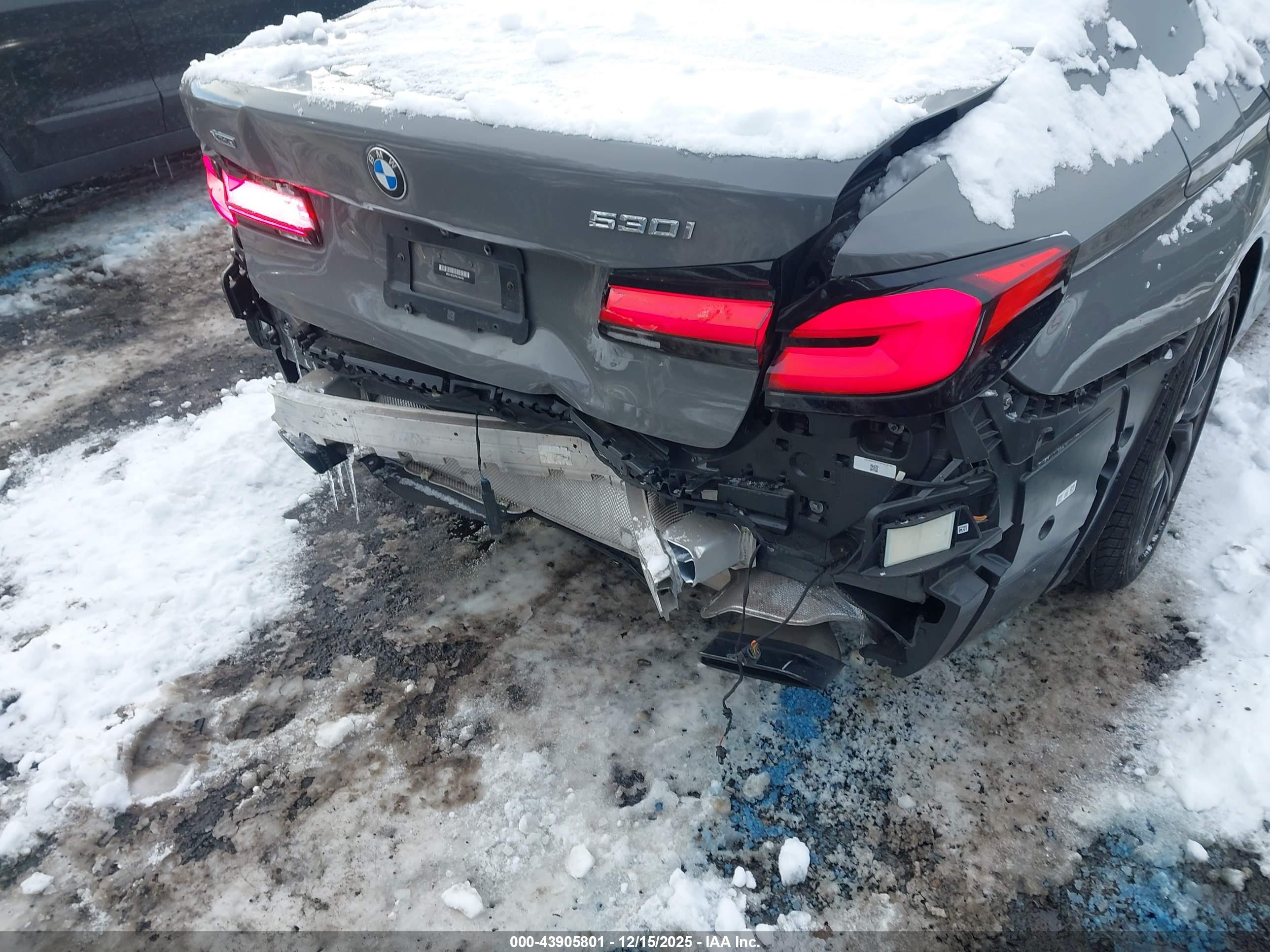 BMW 530 image 6