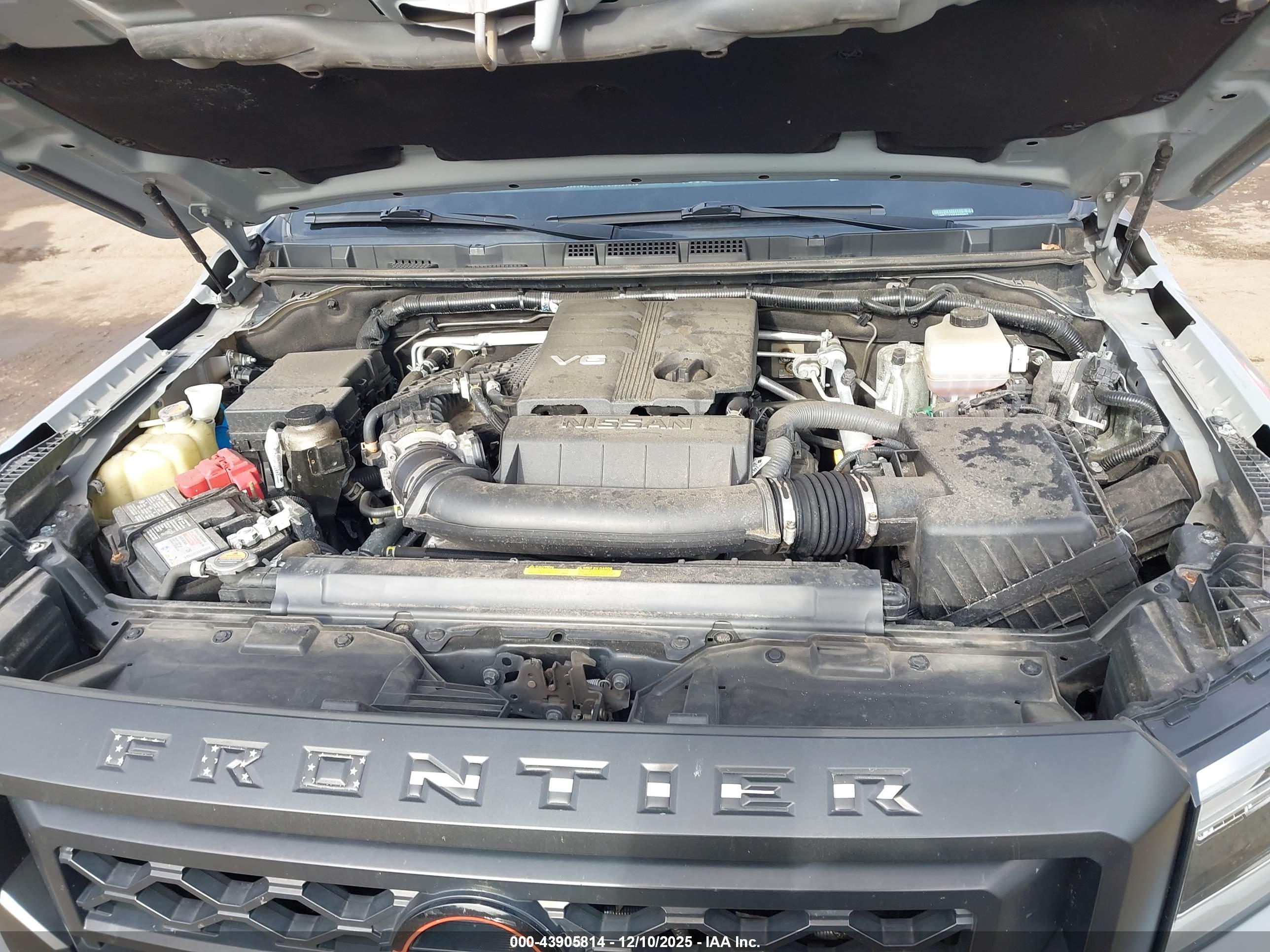 NISSAN FRONTIER image 10