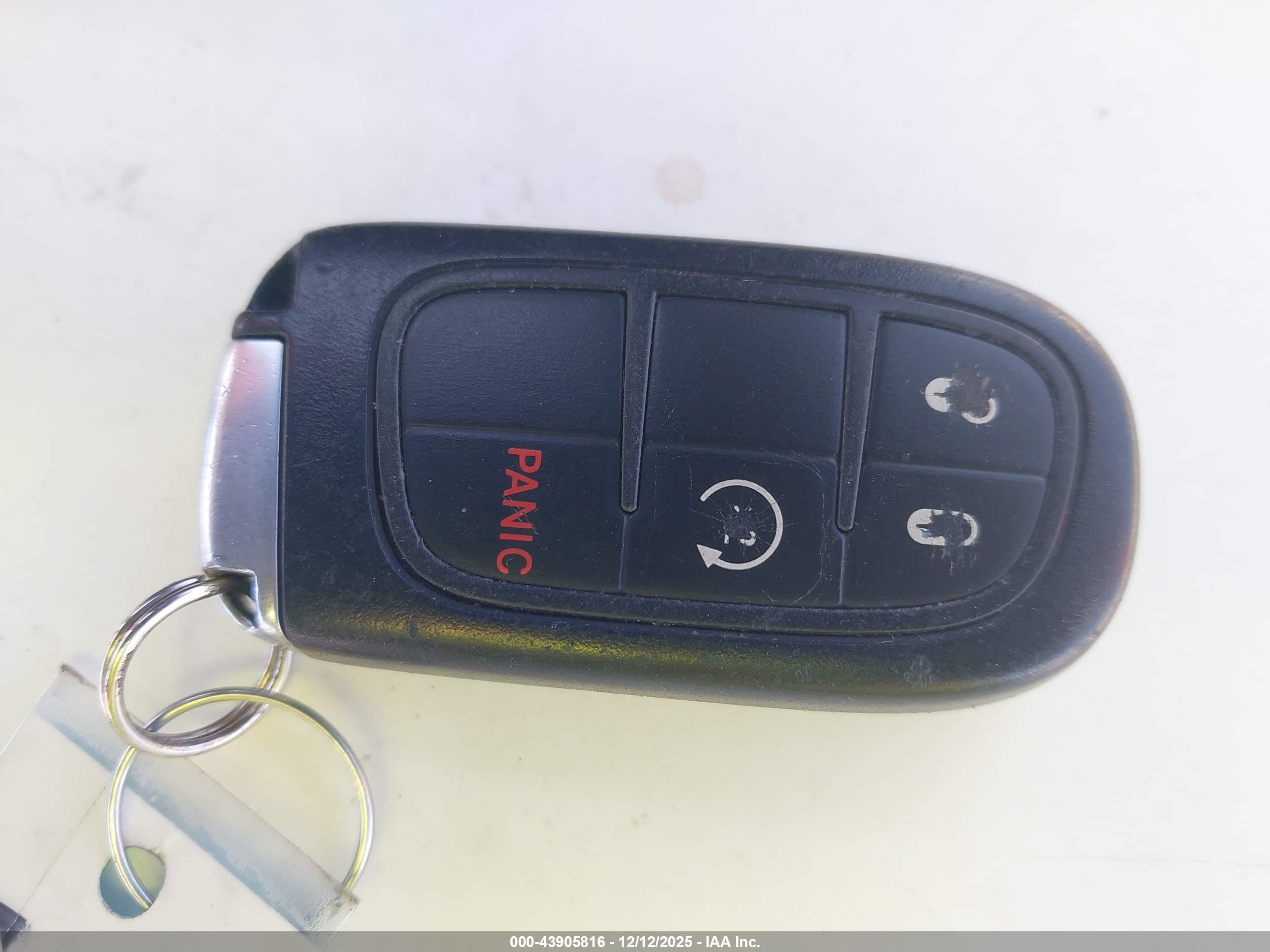 JEEP CHEROKEE image 11