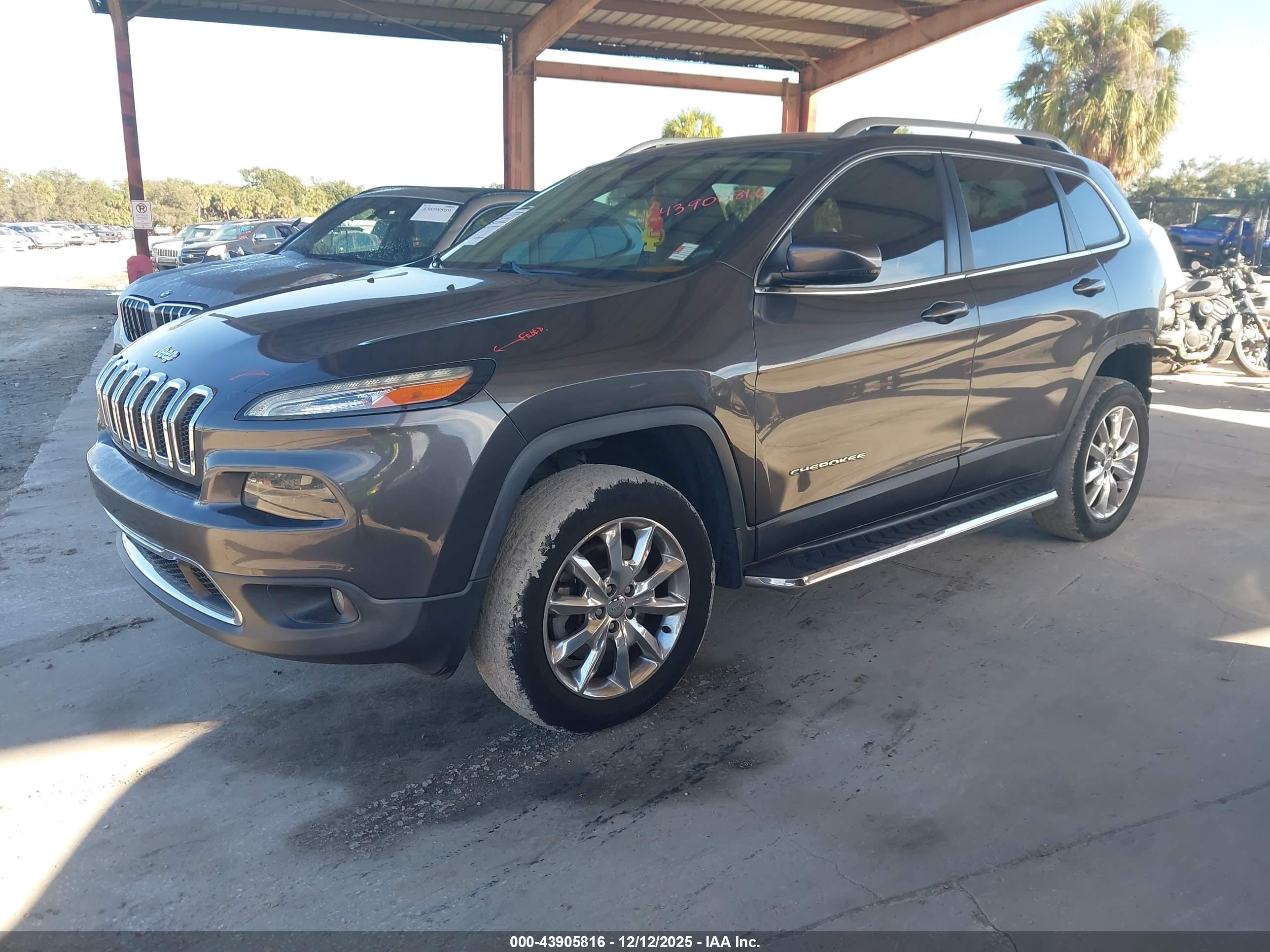JEEP CHEROKEE image 2