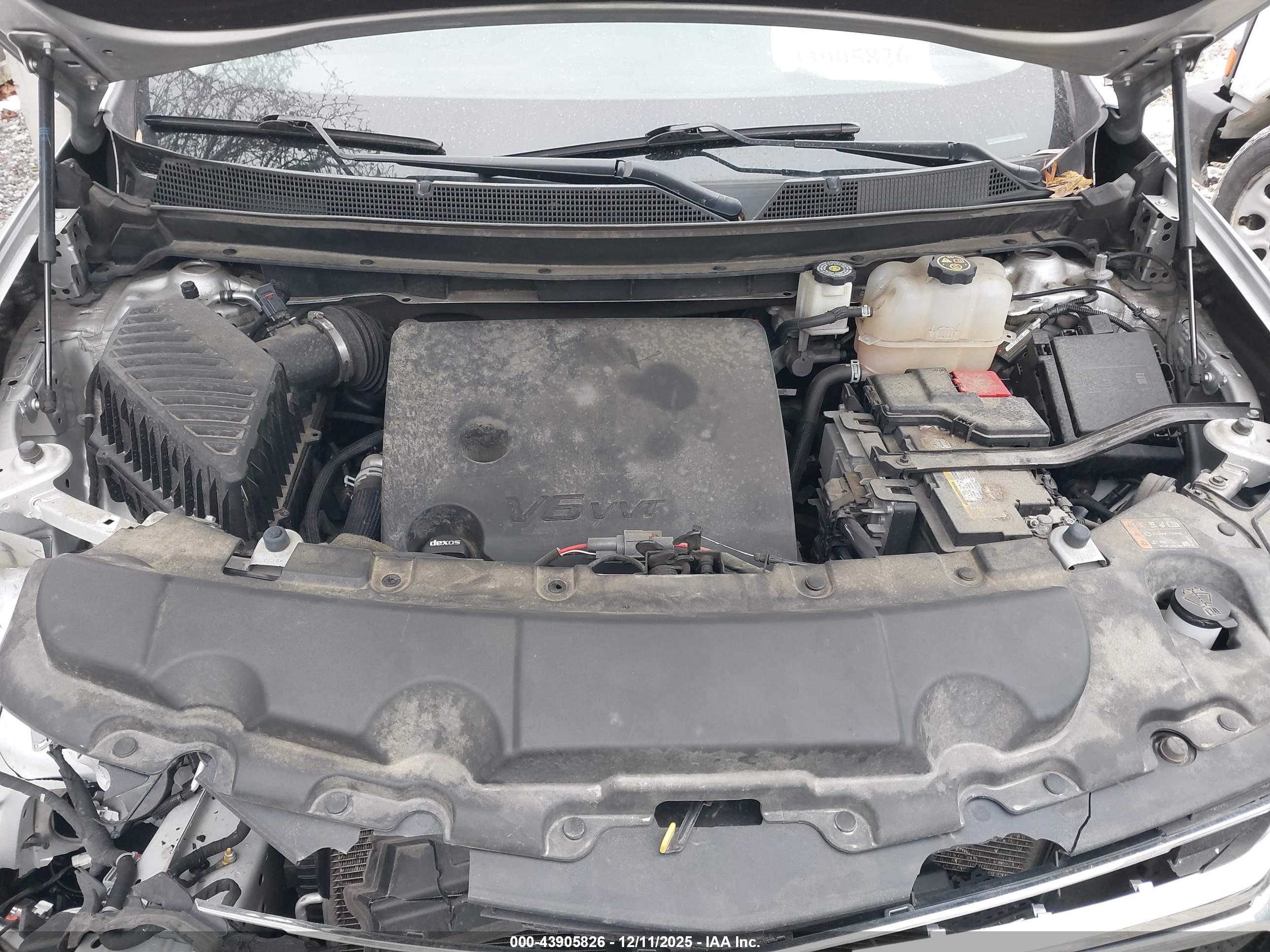 CHEVROLET TRAVERSE image 10