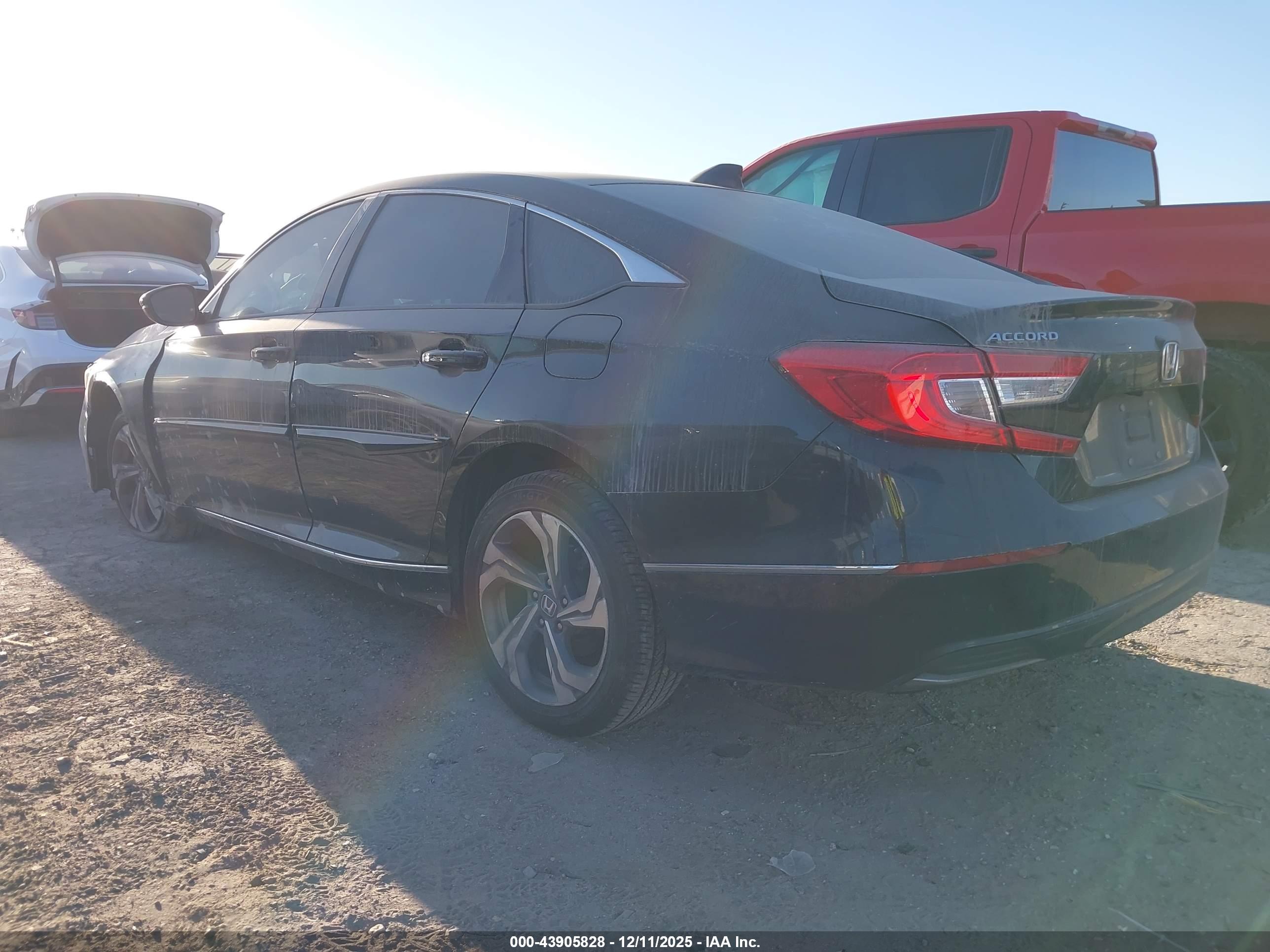 HONDA ACCORD image 3