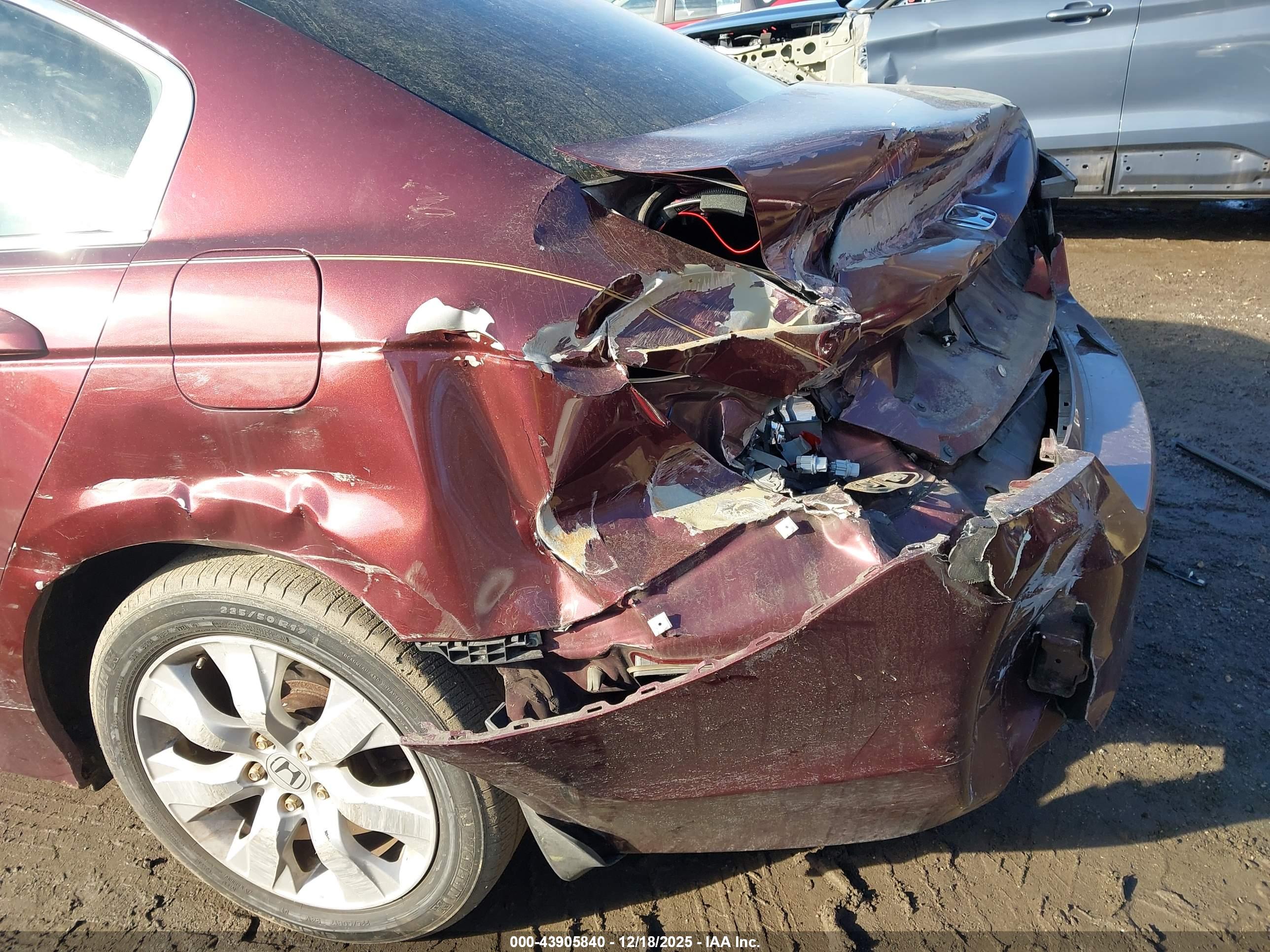 HONDA ACCORD image 6