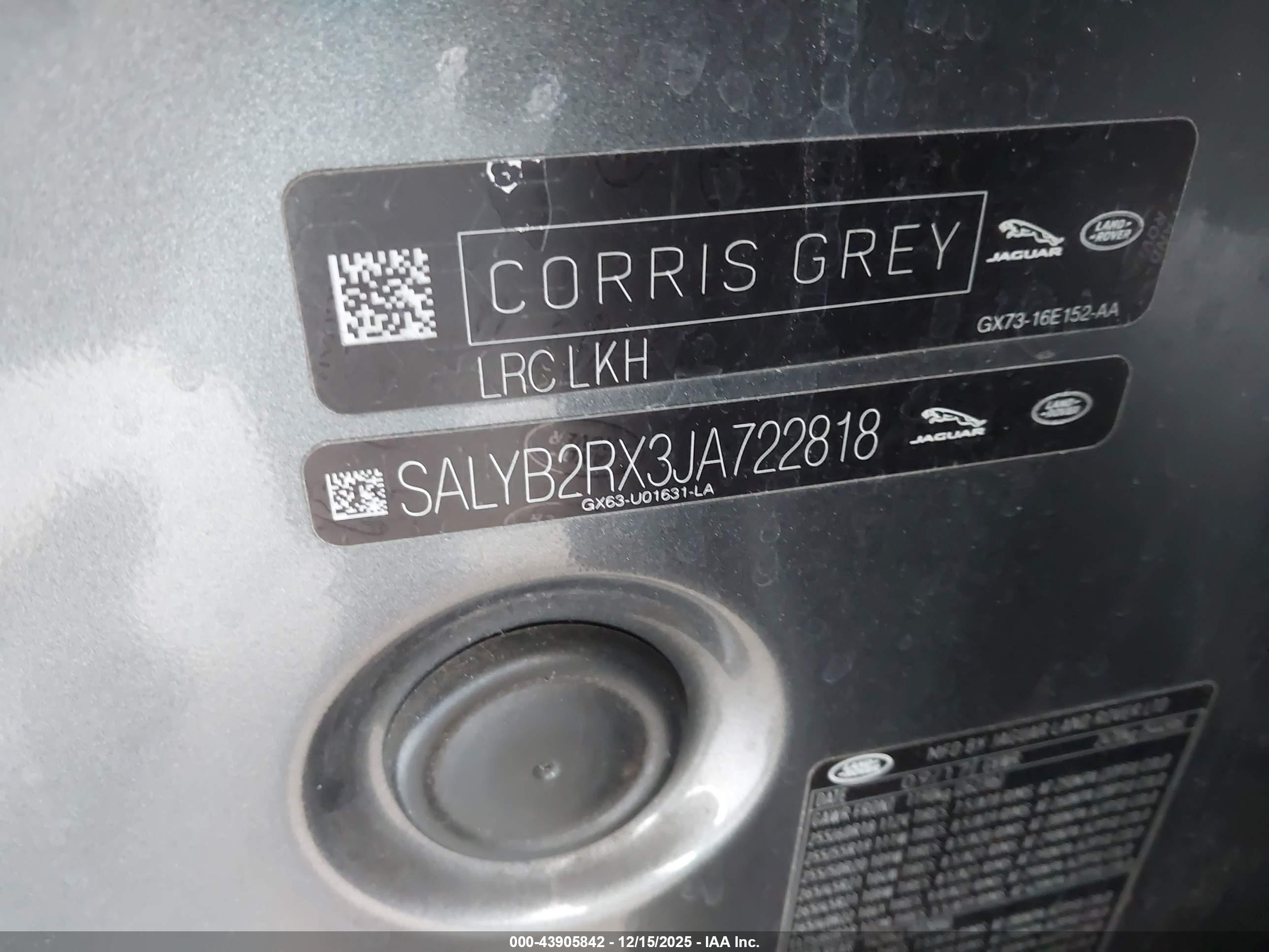 LAND ROVER image 9