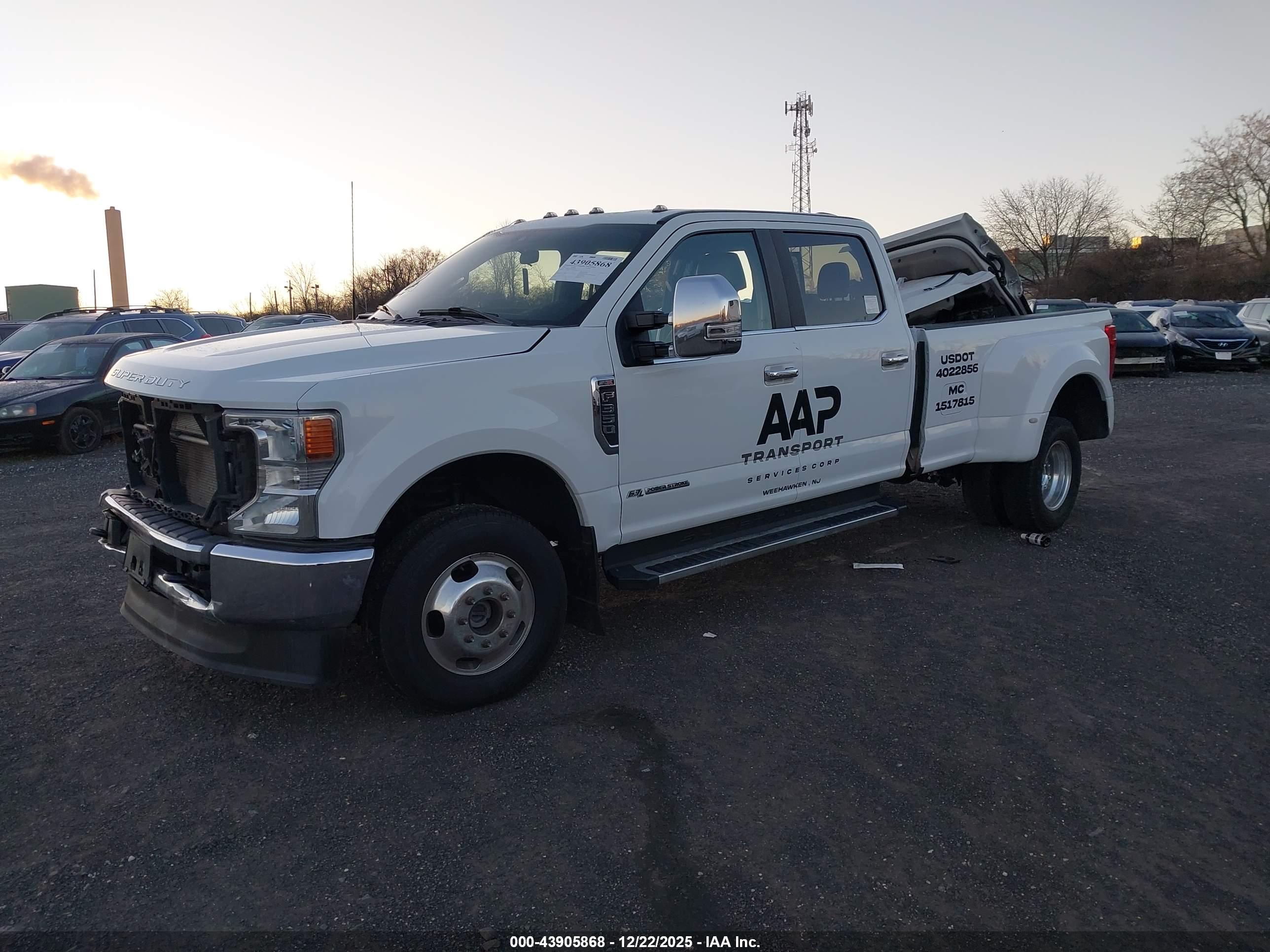 FORD F-350 image 2