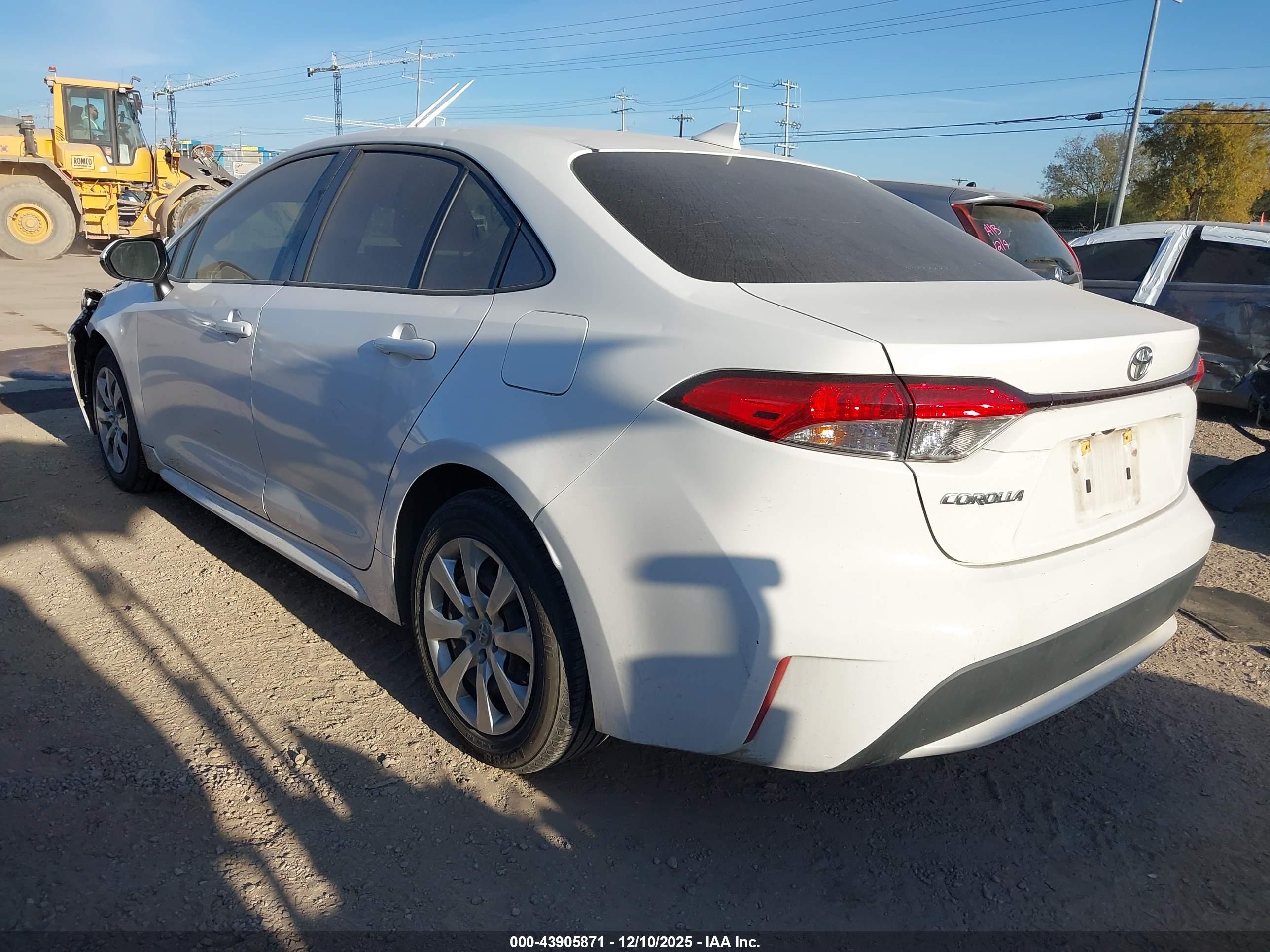 TOYOTA COROLLA image 3