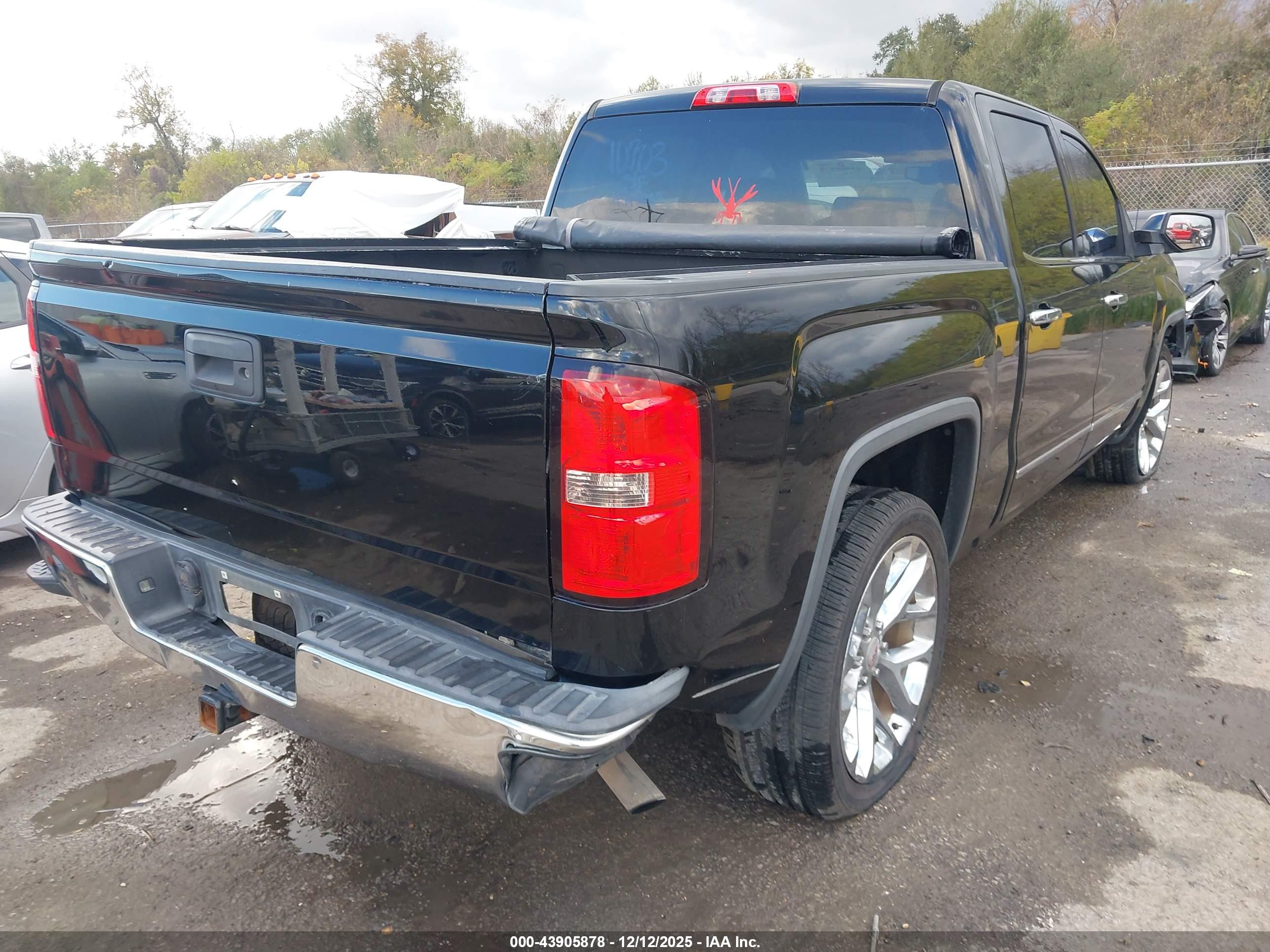 GMC SIERRA image 4