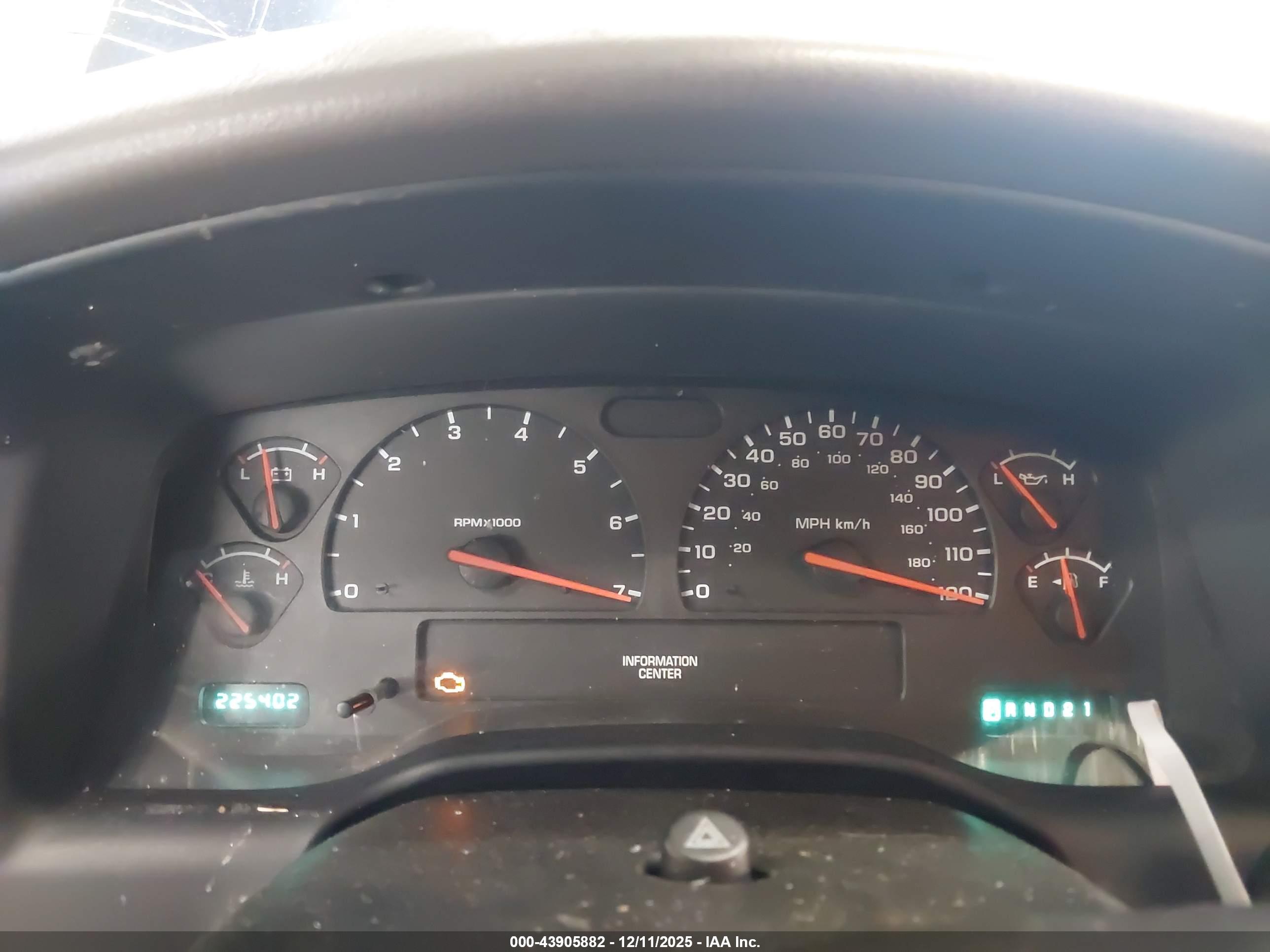 DODGE DAKOTA image 7