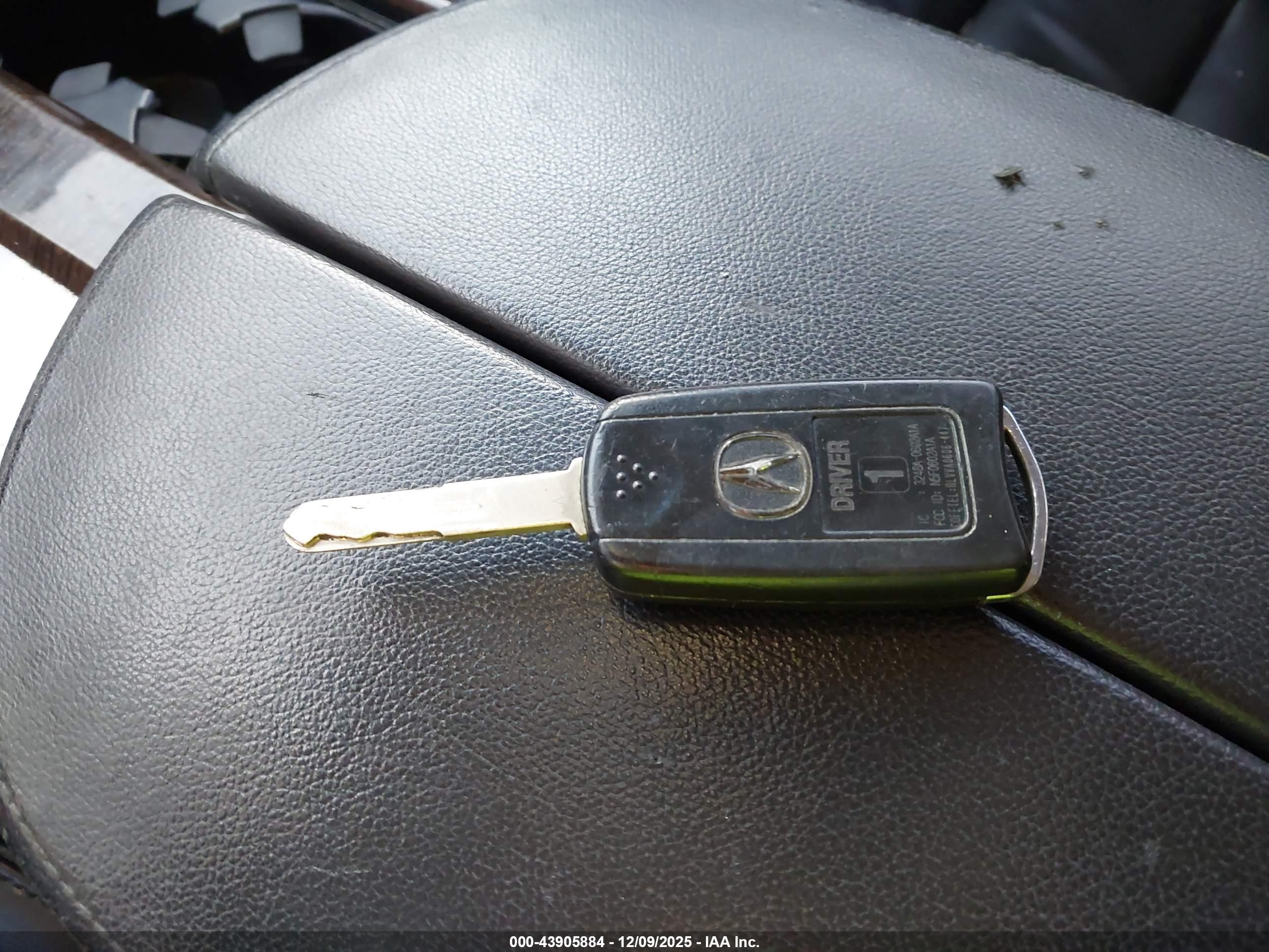 ACURA MDX image 11