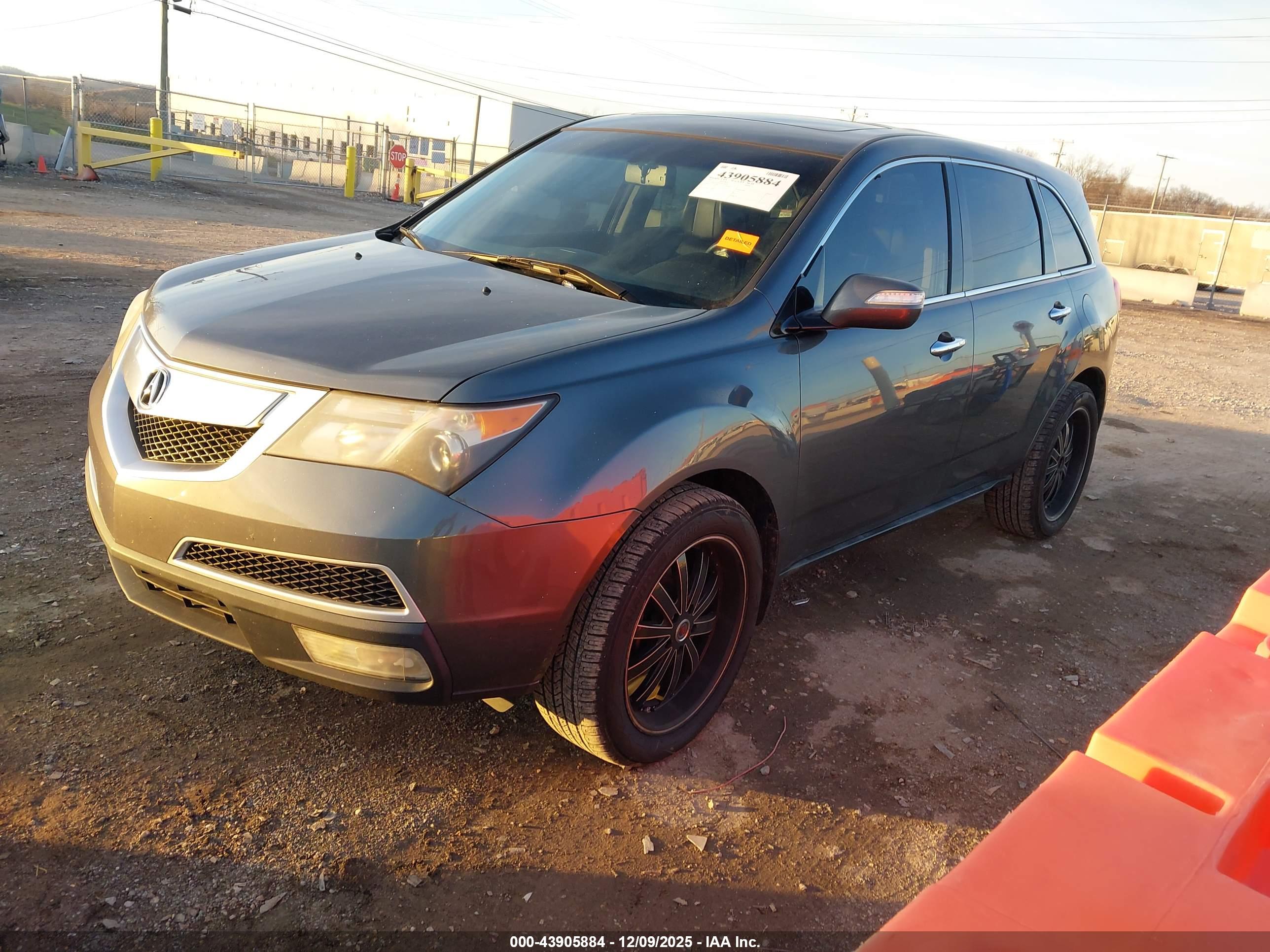ACURA MDX image 2