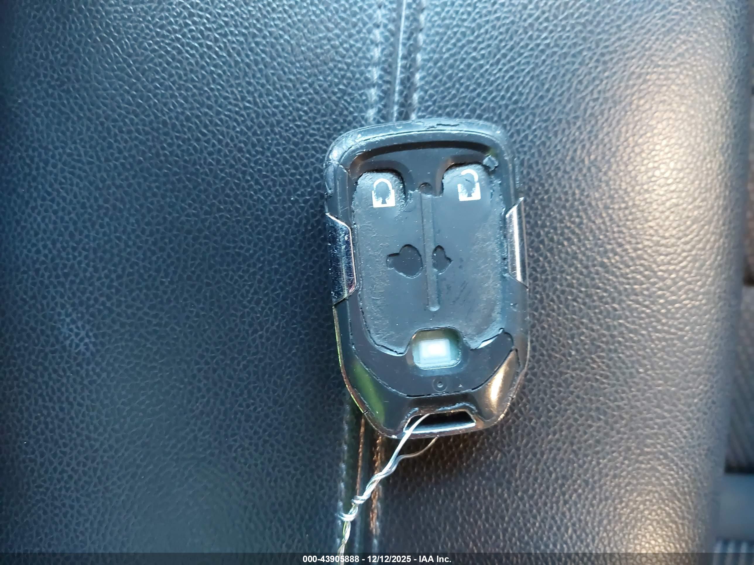 GMC TERRAIN image 11