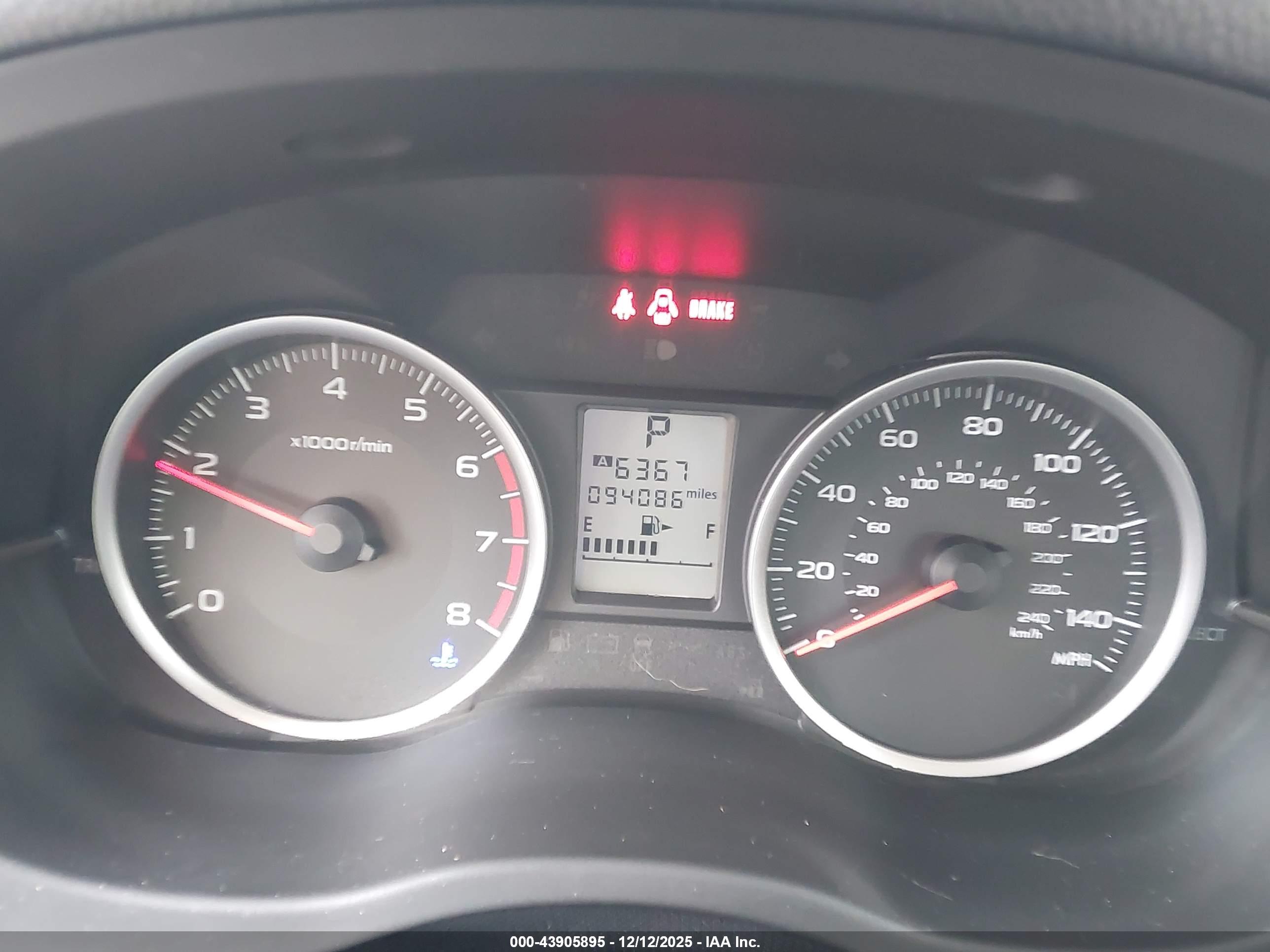 SUBARU FORESTER image 7