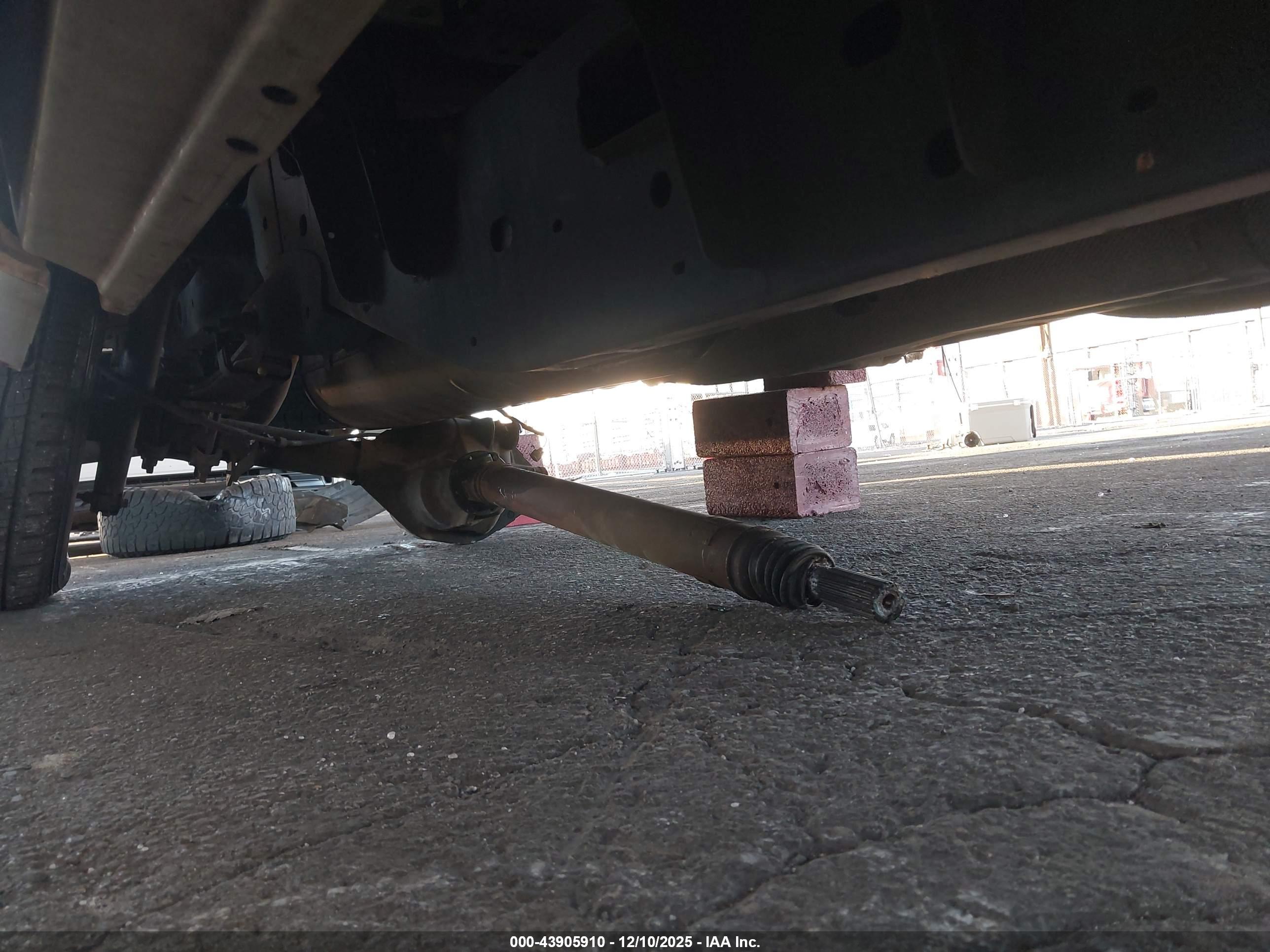 FORD F-150 image 6