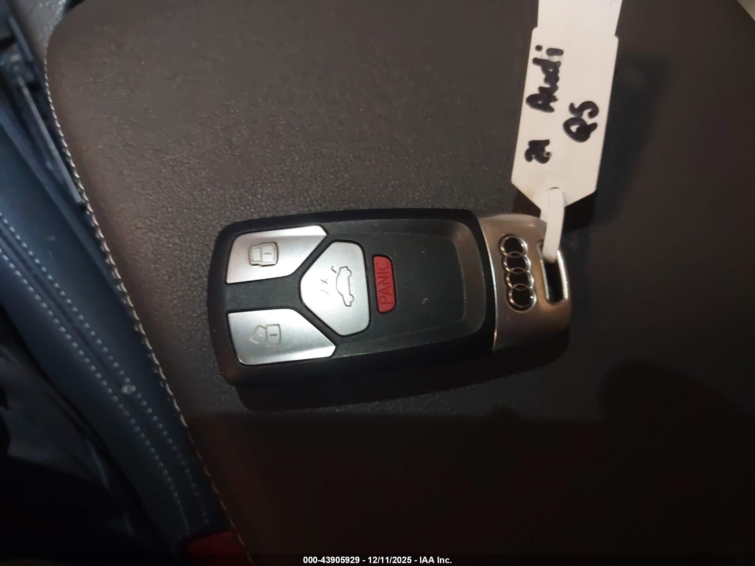 AUDI Q5 image 11