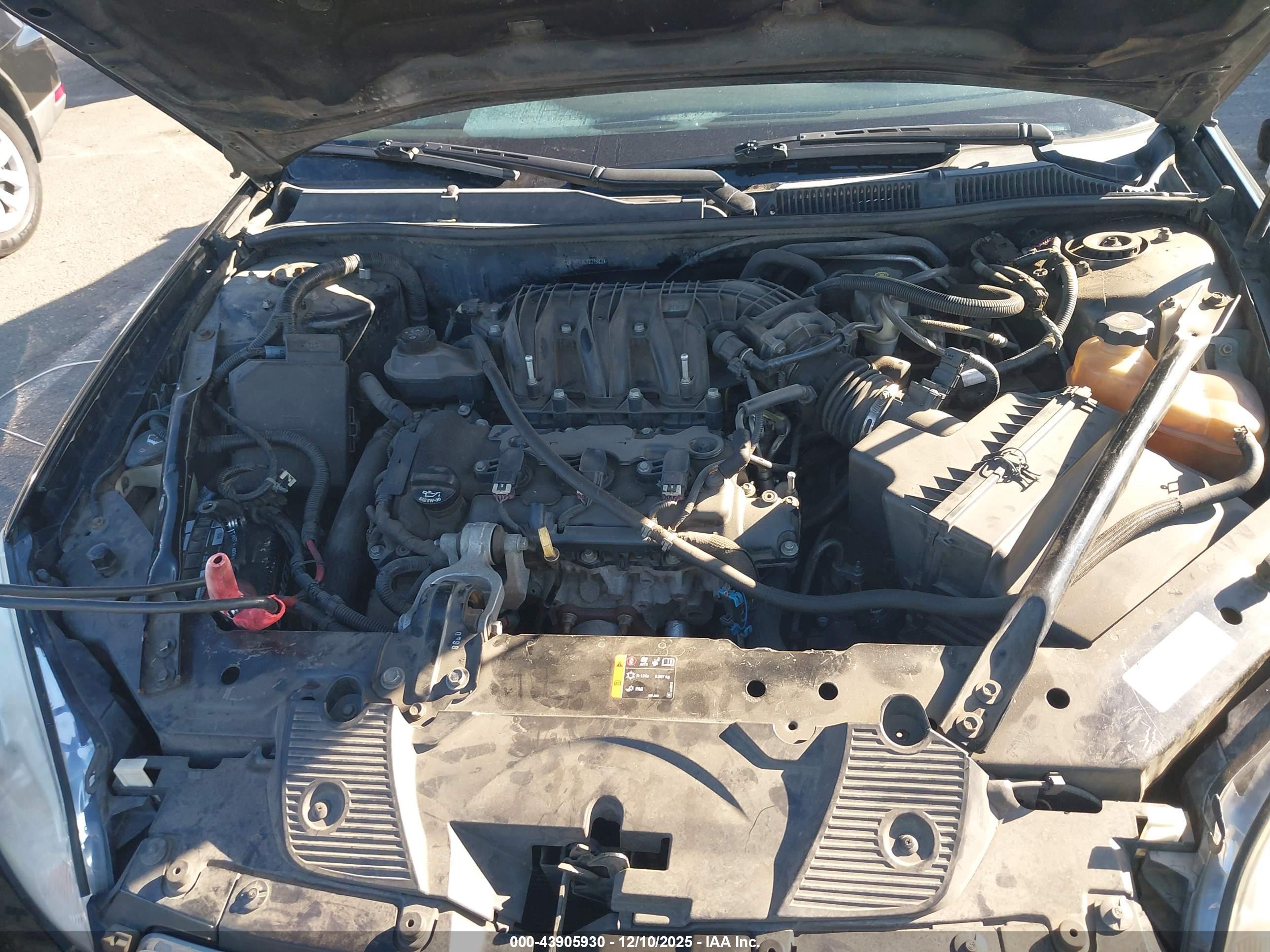 CHEVROLET IMPALA image 10