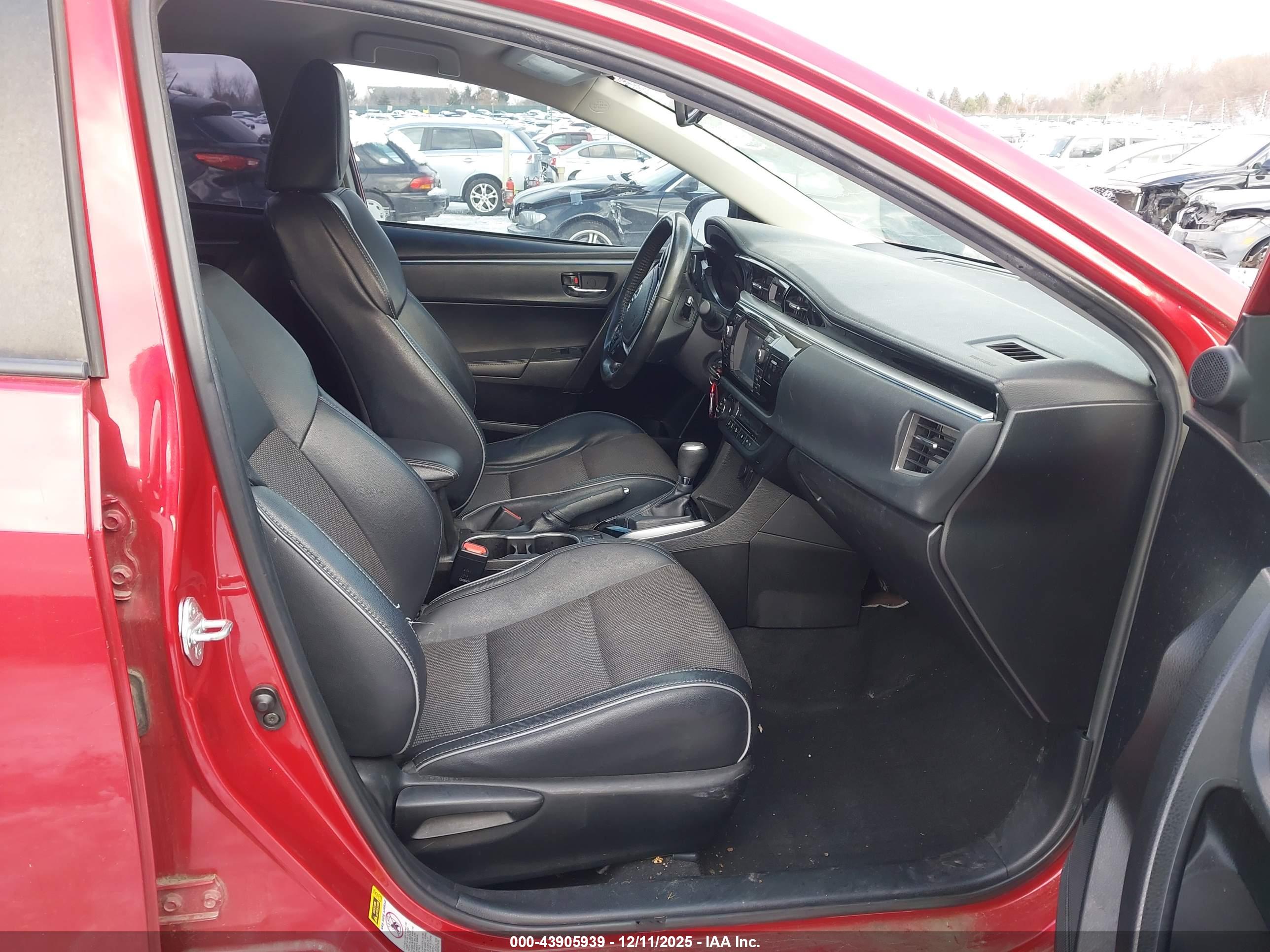 TOYOTA COROLLA image 5