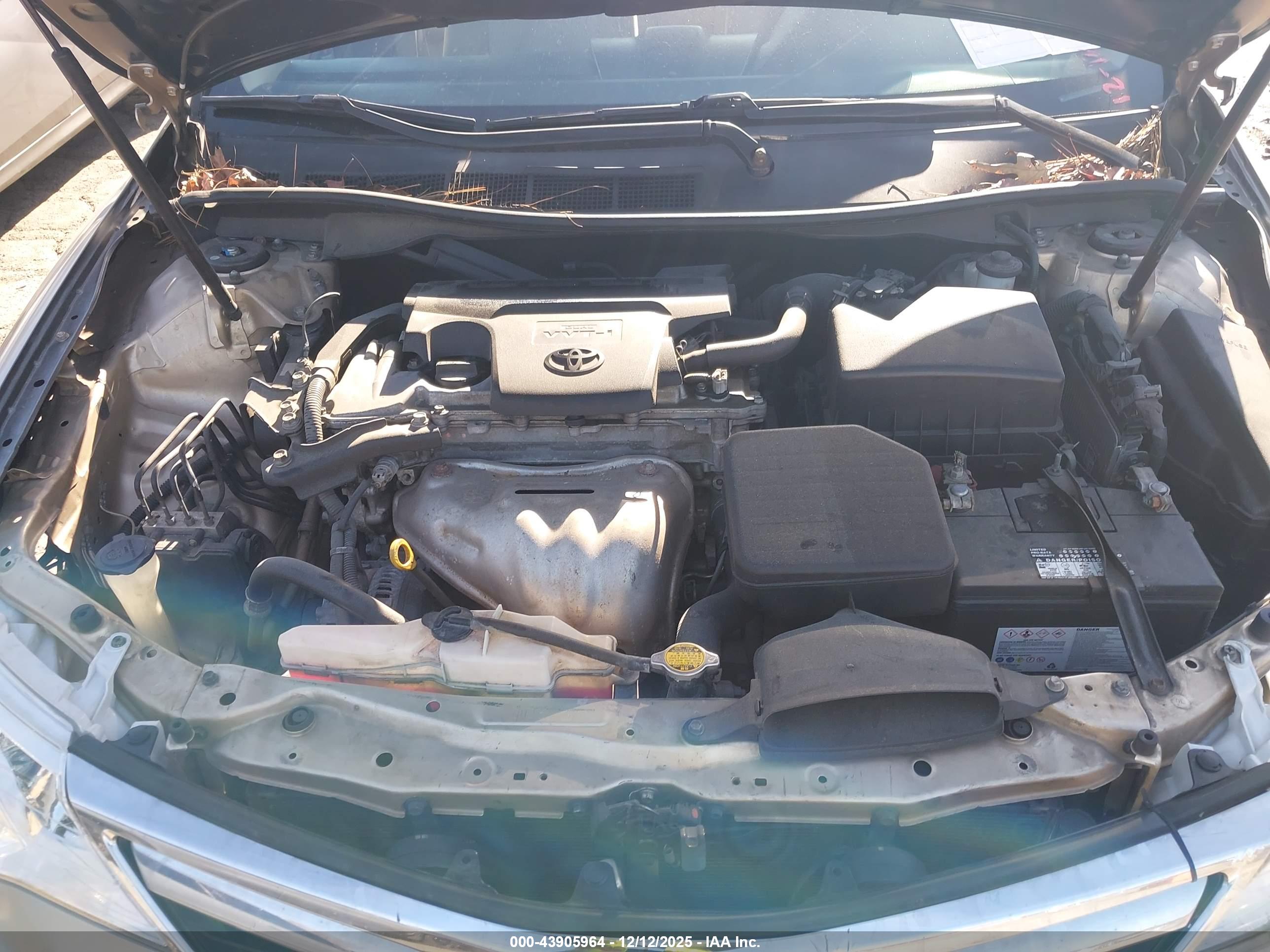 TOYOTA CAMRY image 10