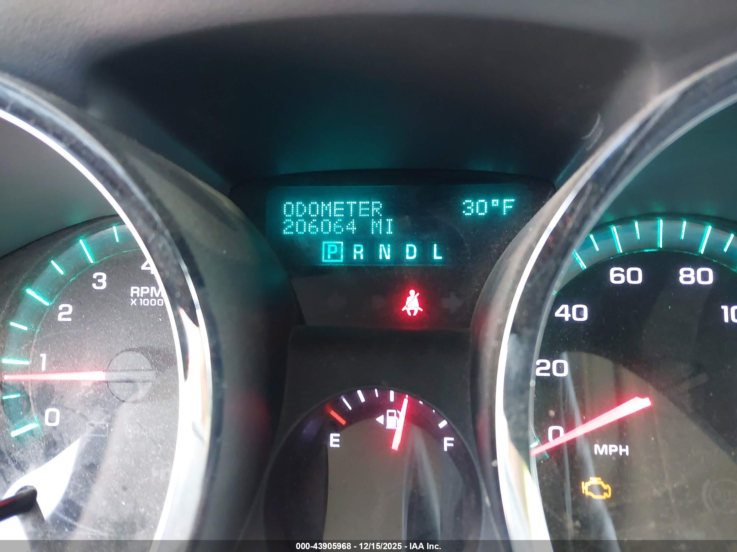 CHEVROLET TRAVERSE image 7