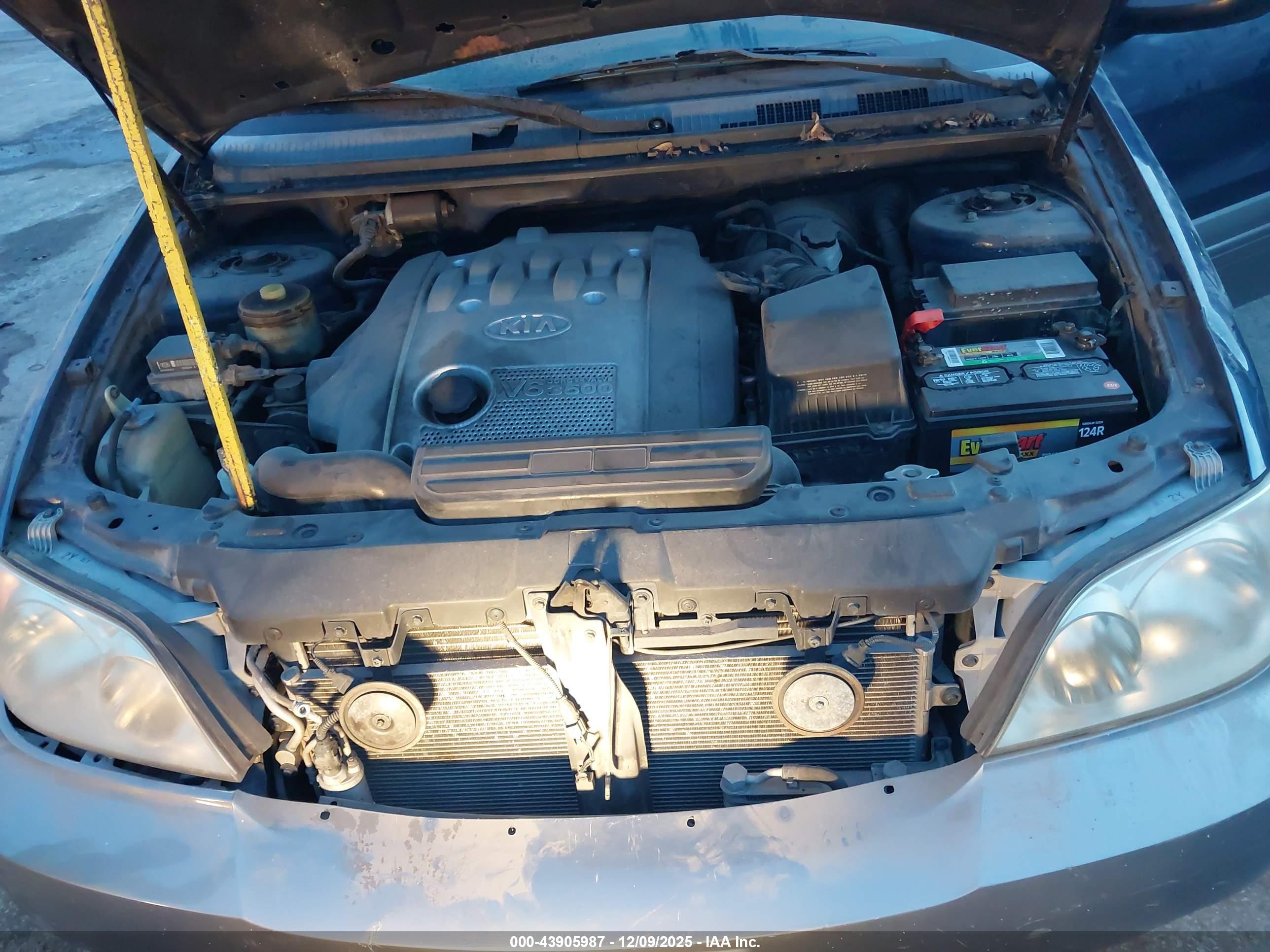 KIA SEDONA image 10