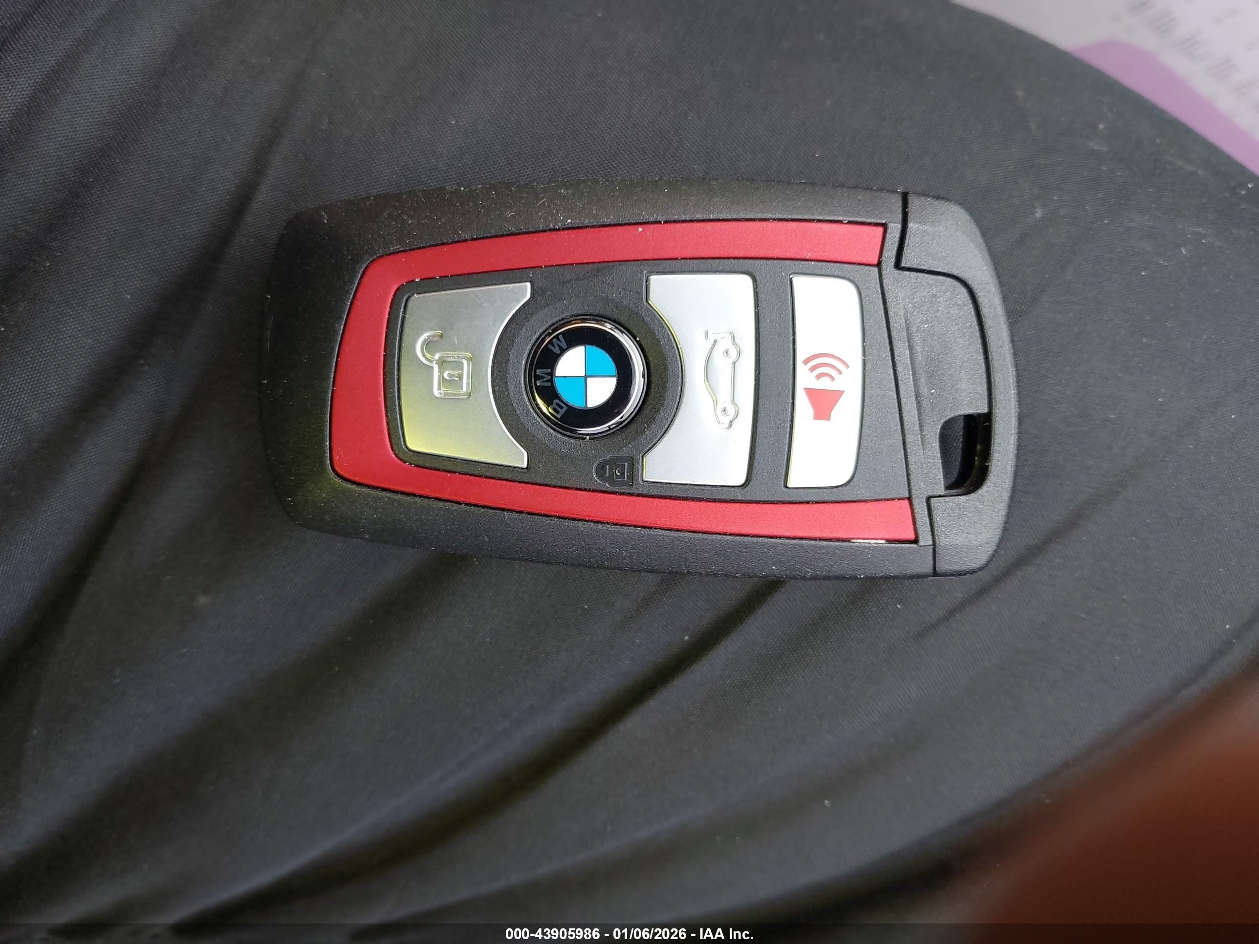 BMW 330I image 11