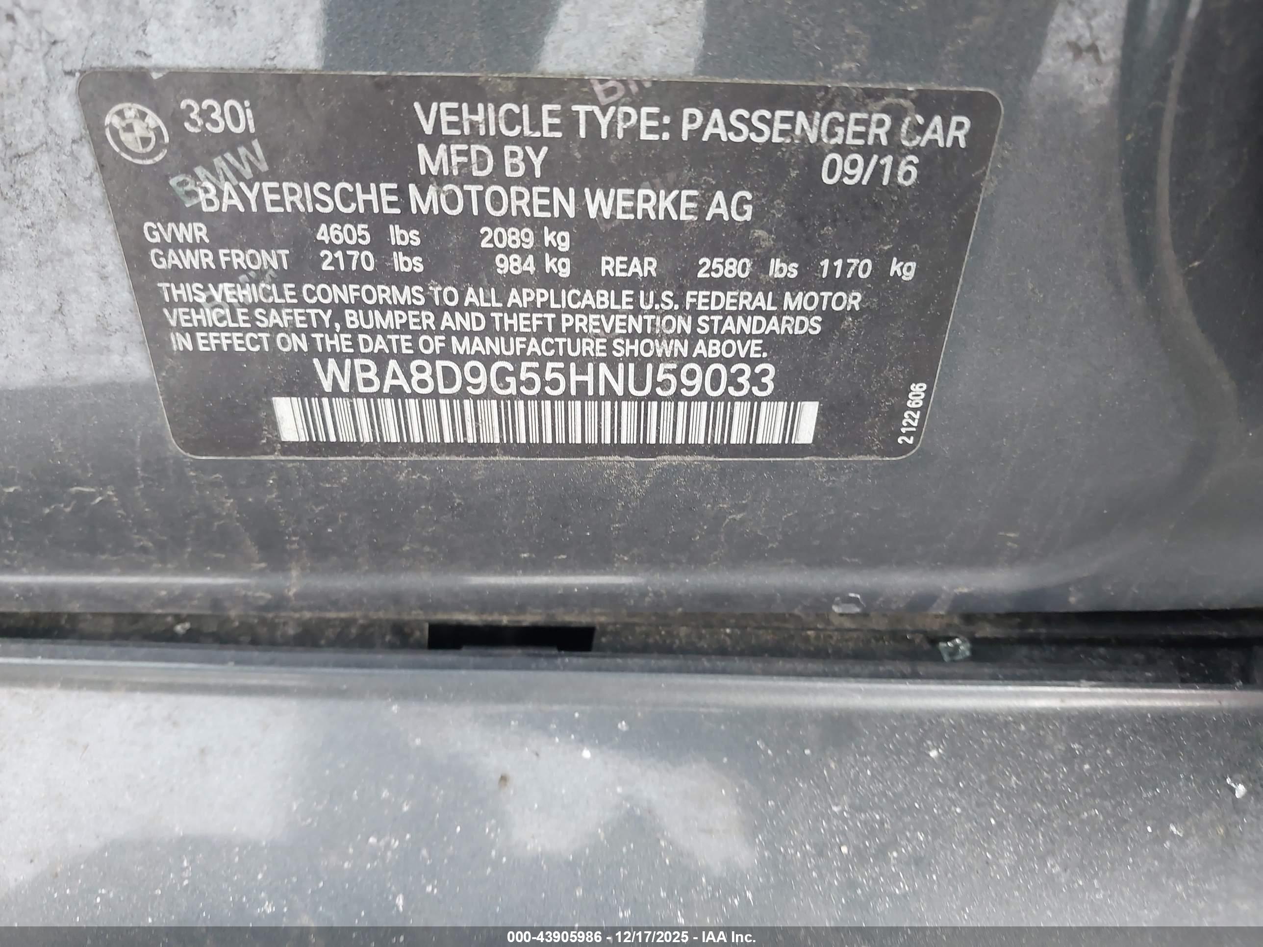 BMW 330I image 9