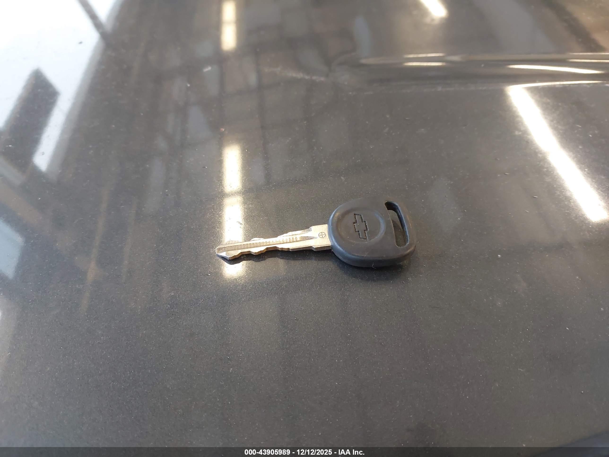CHEVROLET TRAVERSE image 11