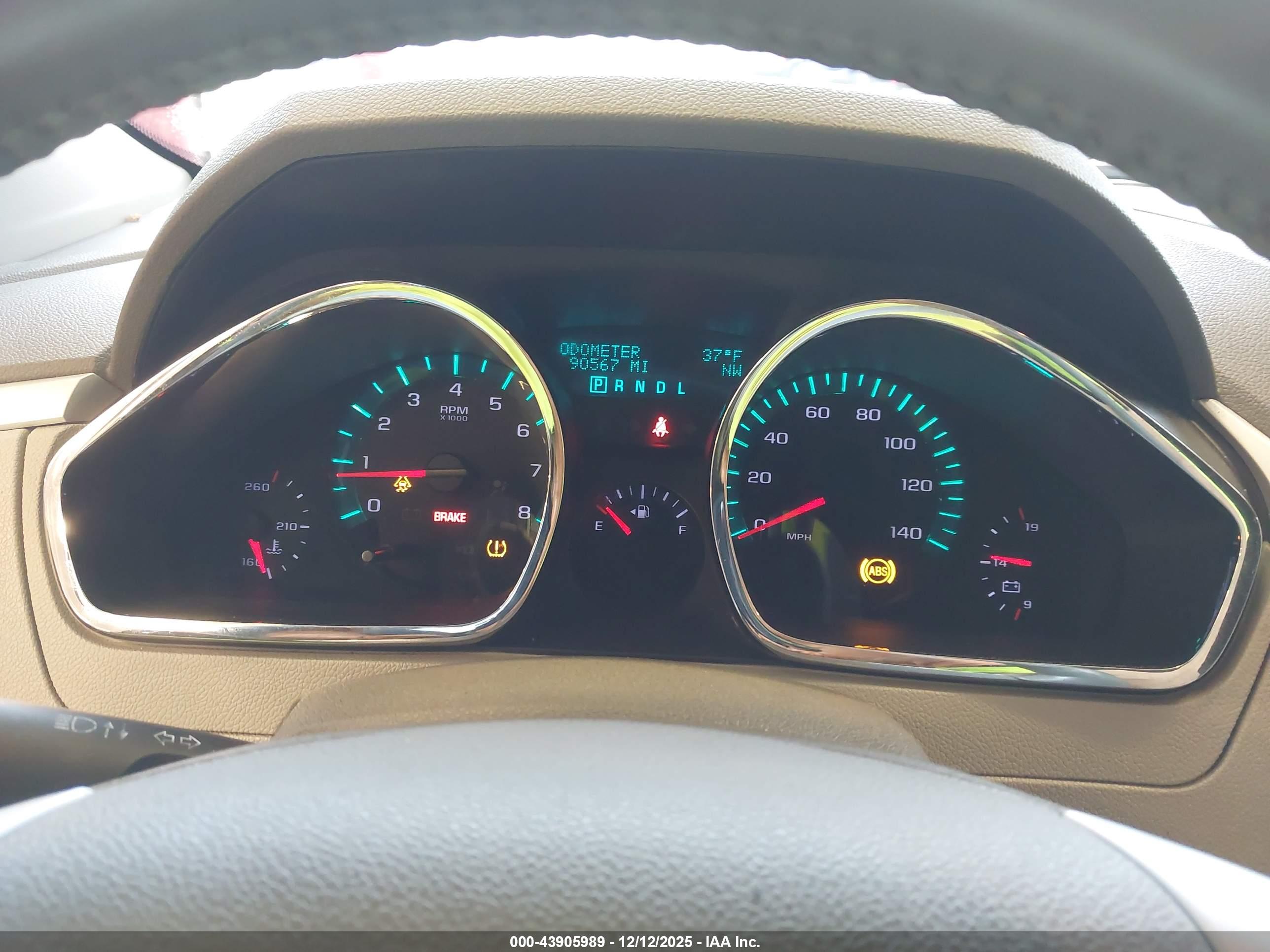 CHEVROLET TRAVERSE image 7