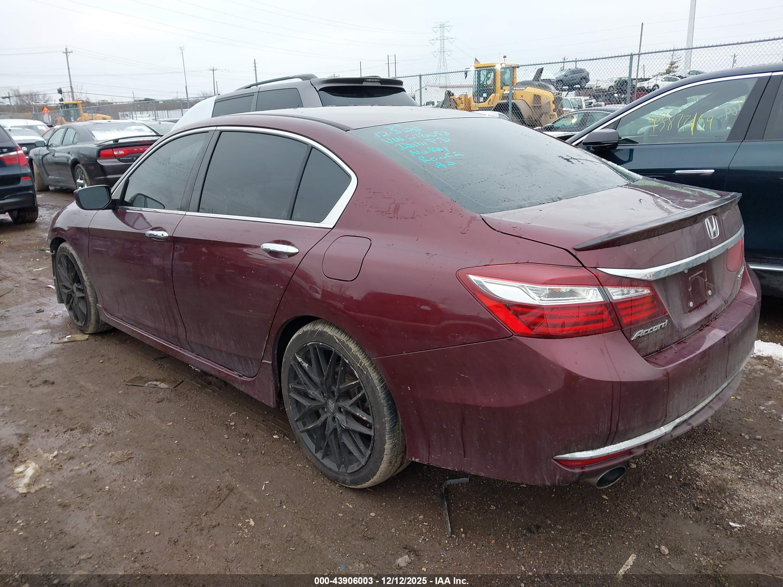 HONDA ACCORD image 3