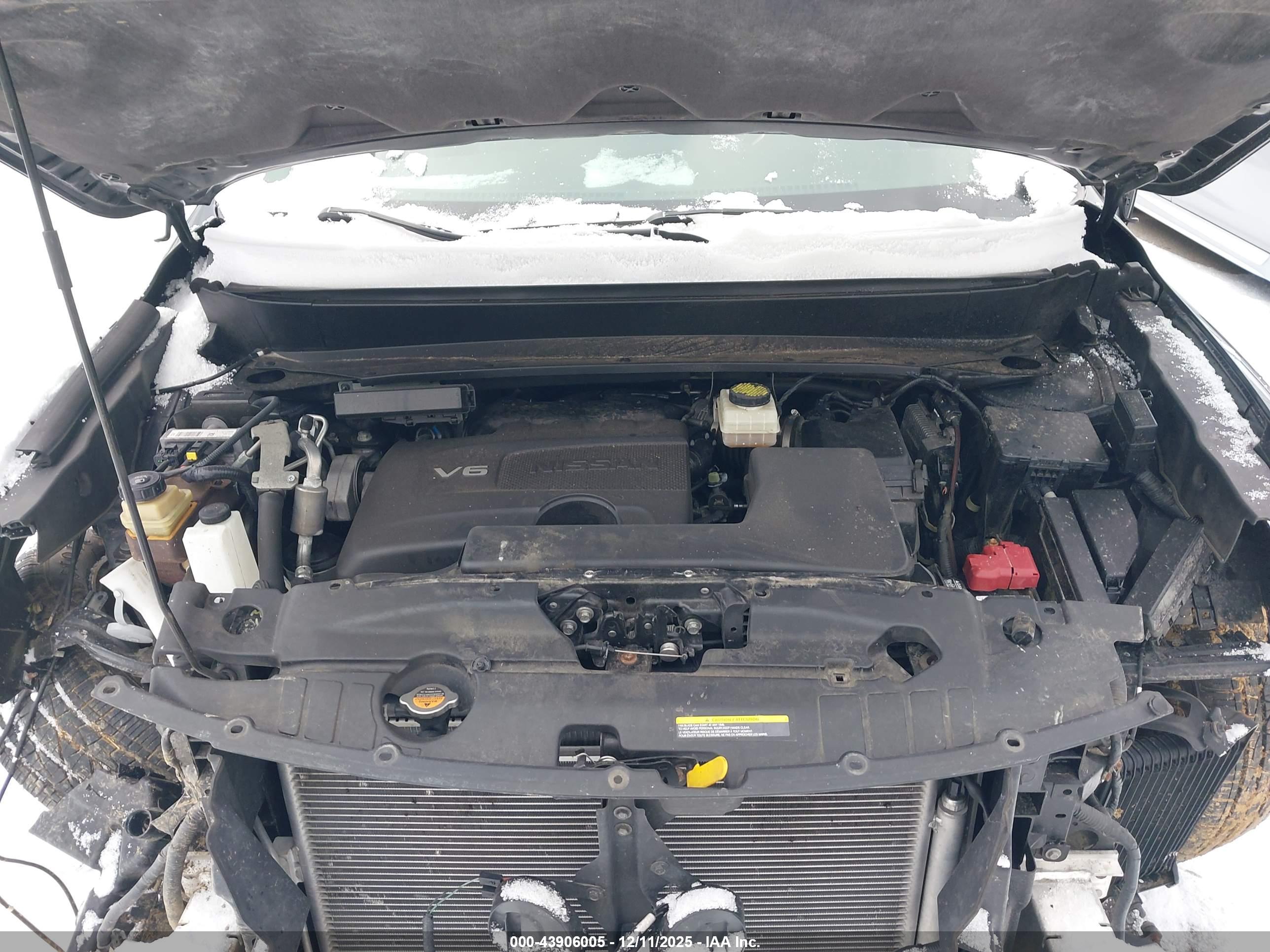 NISSAN PATHFINDER image 10