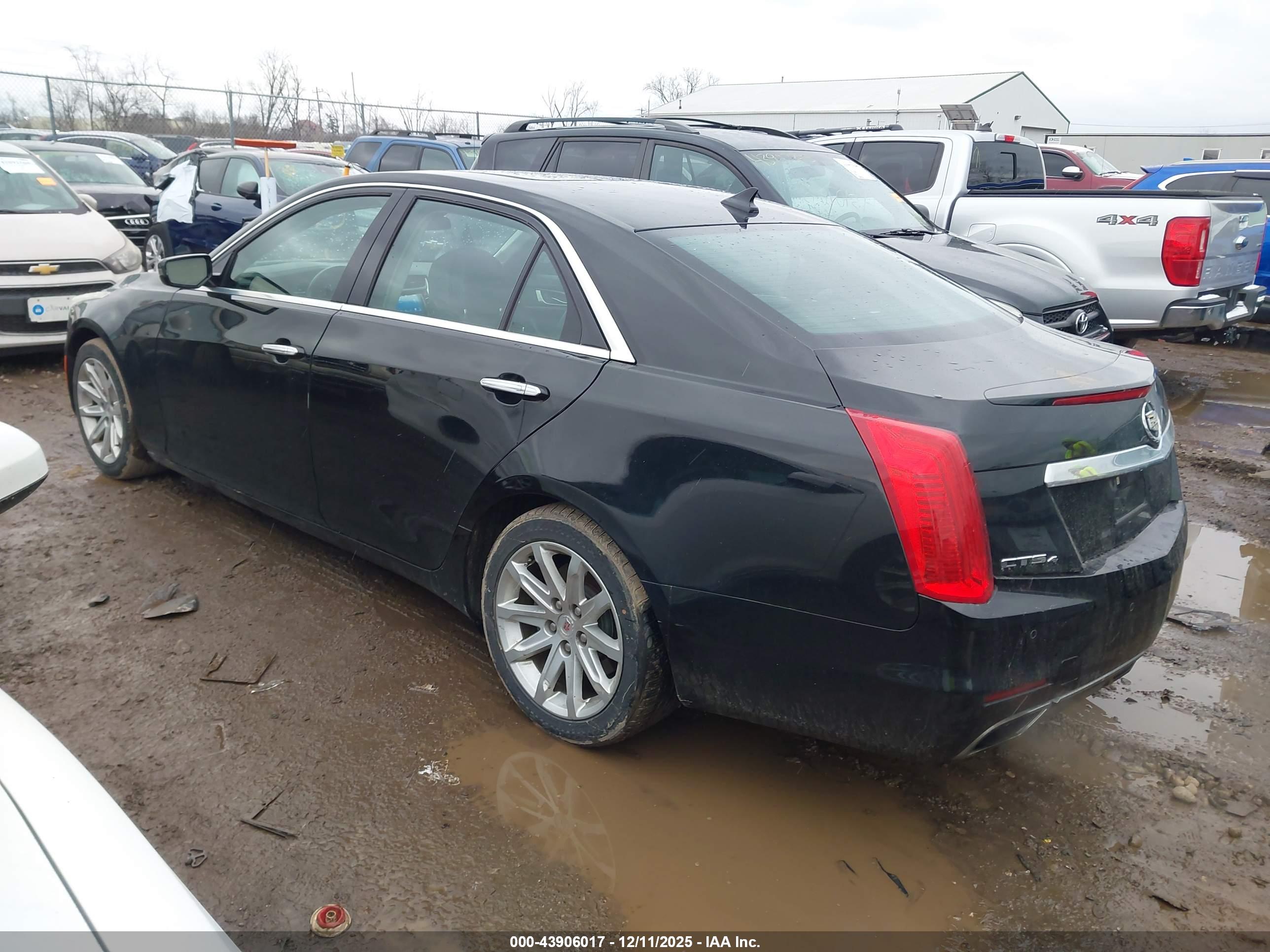 CADILLAC CTS image 3