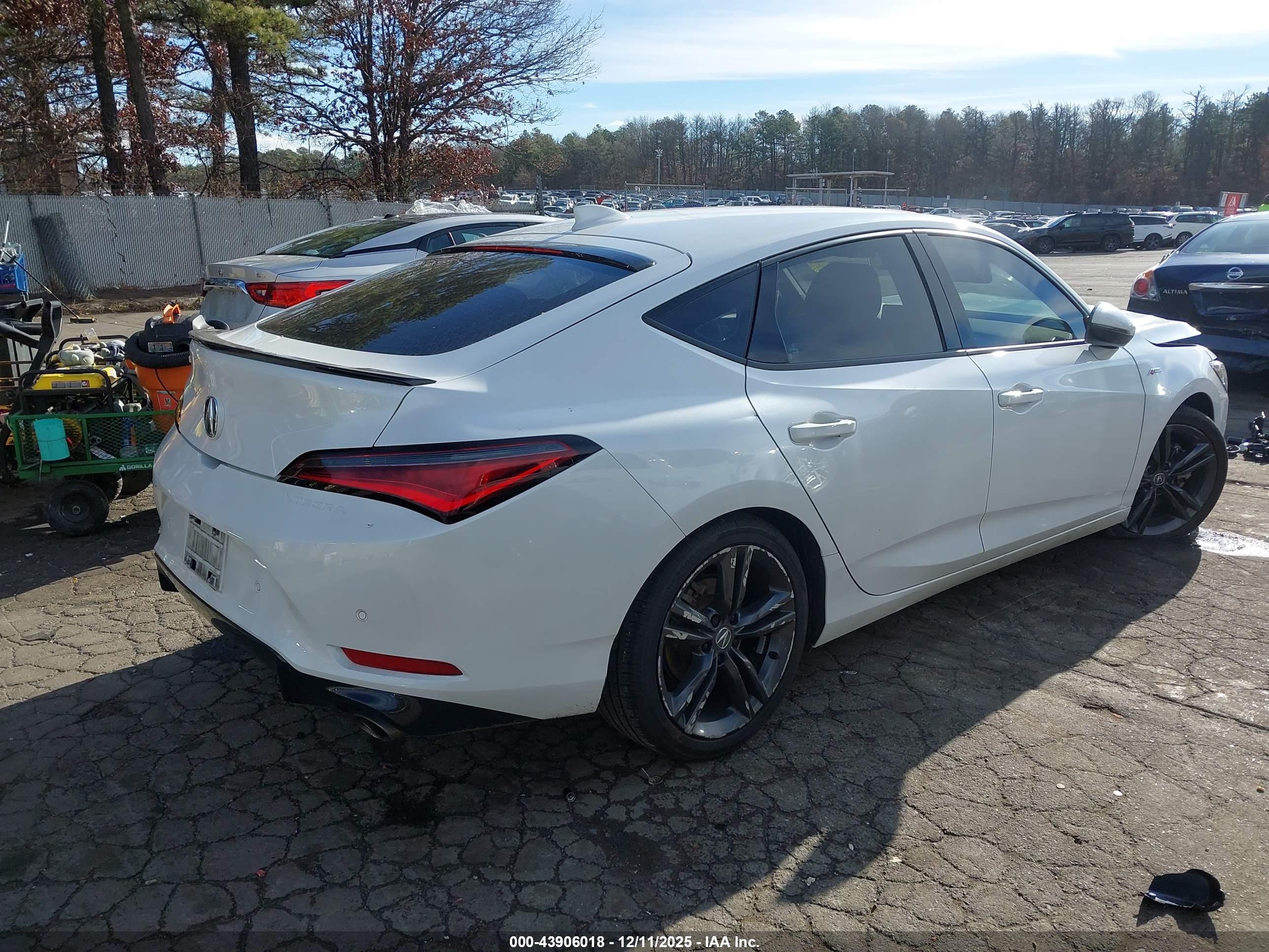 ACURA INTEGRA image 4