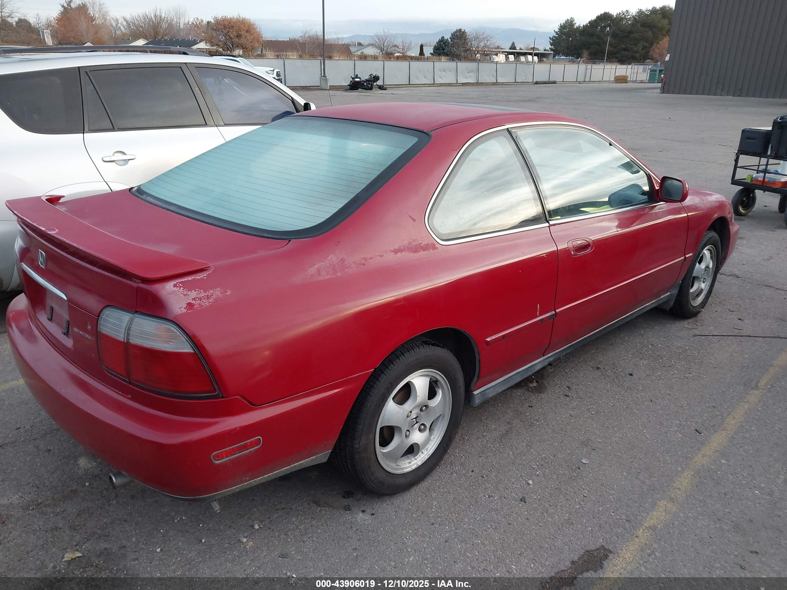 HONDA ACCORD image 4