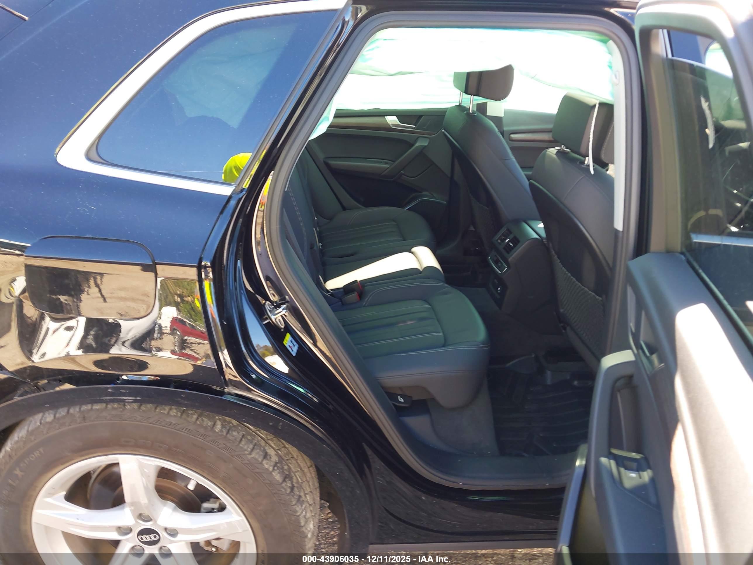 AUDI Q5 image 8