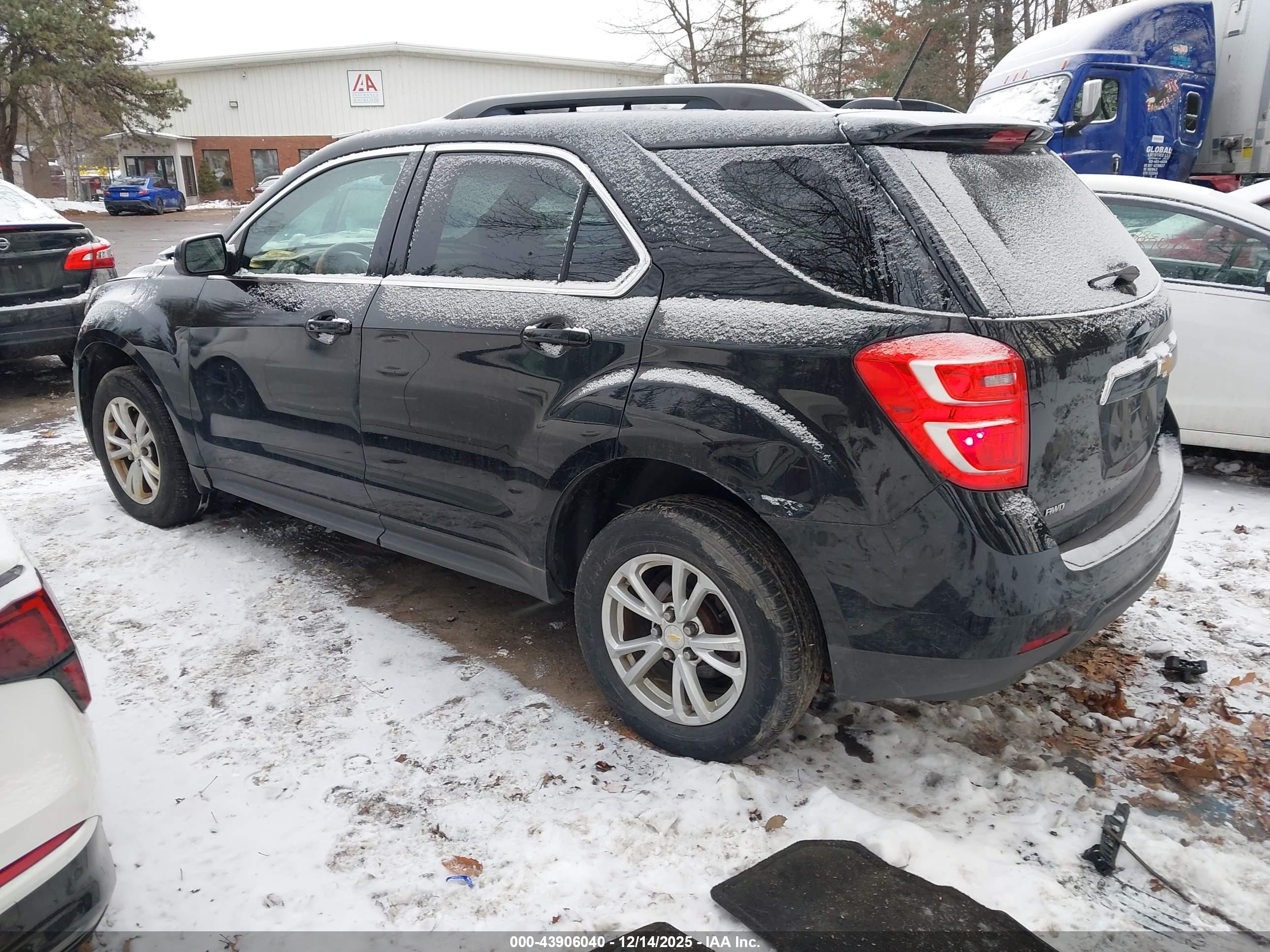 CHEVROLET EQUINOX image 3