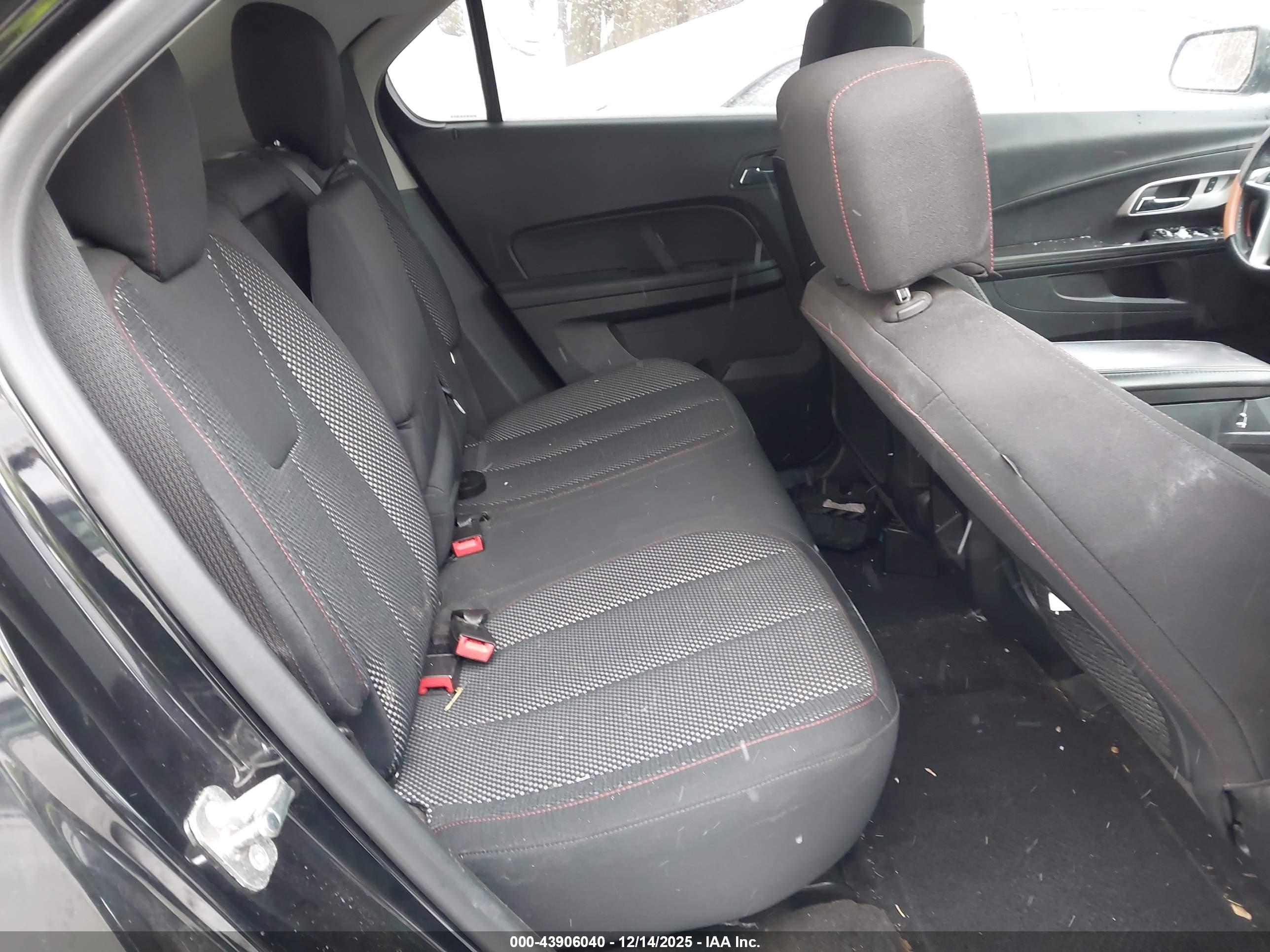 CHEVROLET EQUINOX image 8
