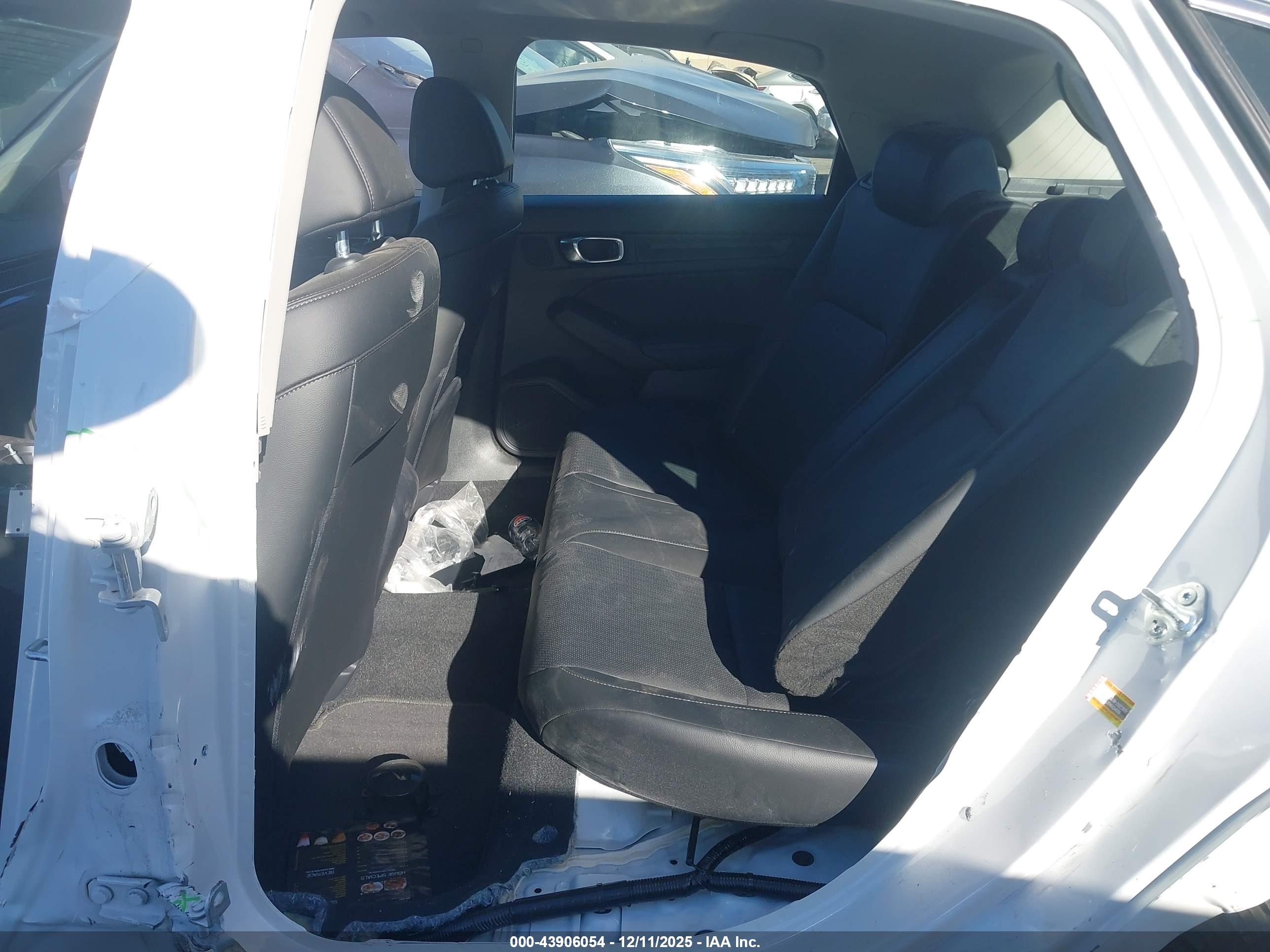 HONDA CIVIC image 8